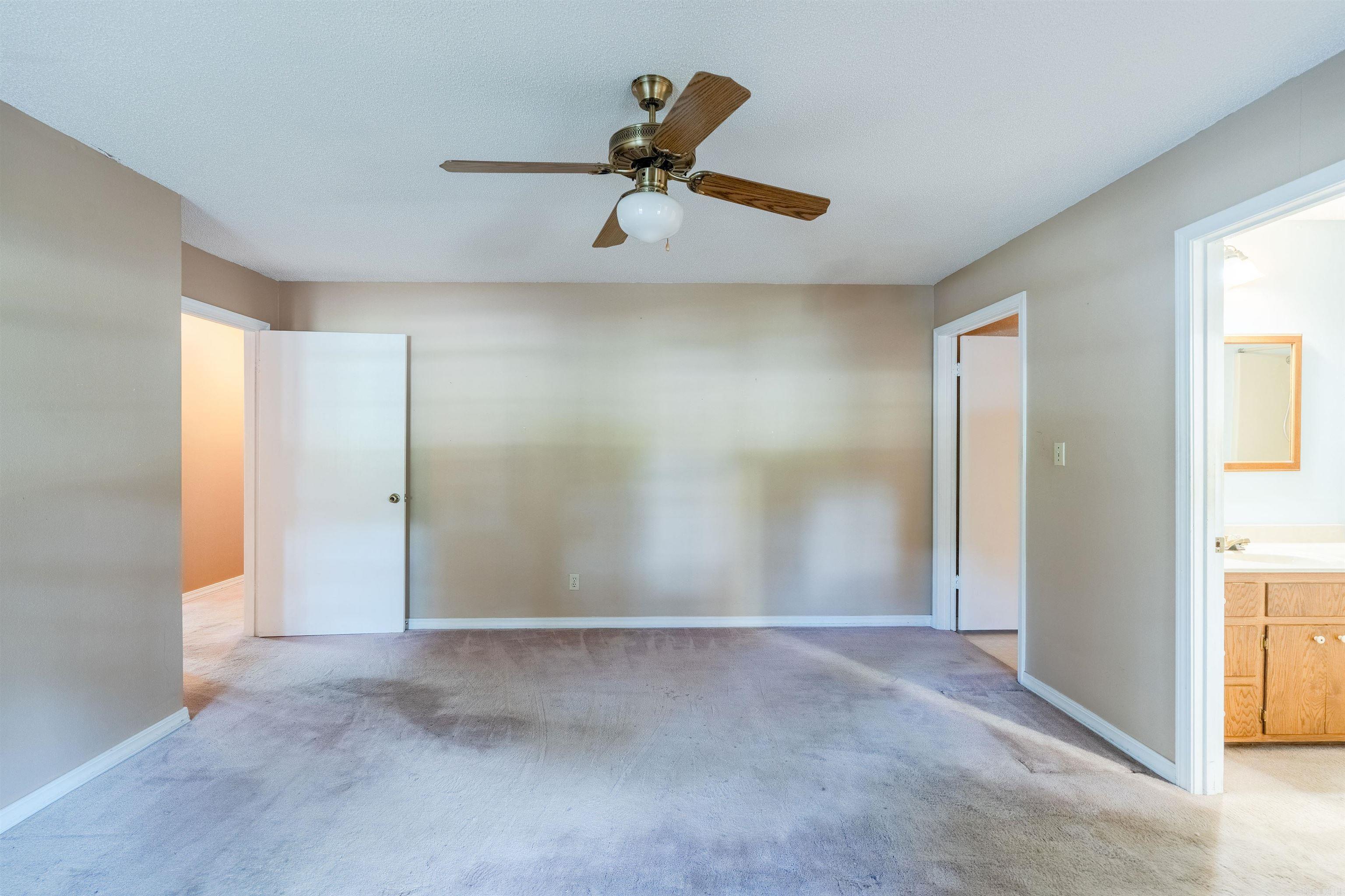 2985 W Country Club Road Searcy, AR 72143