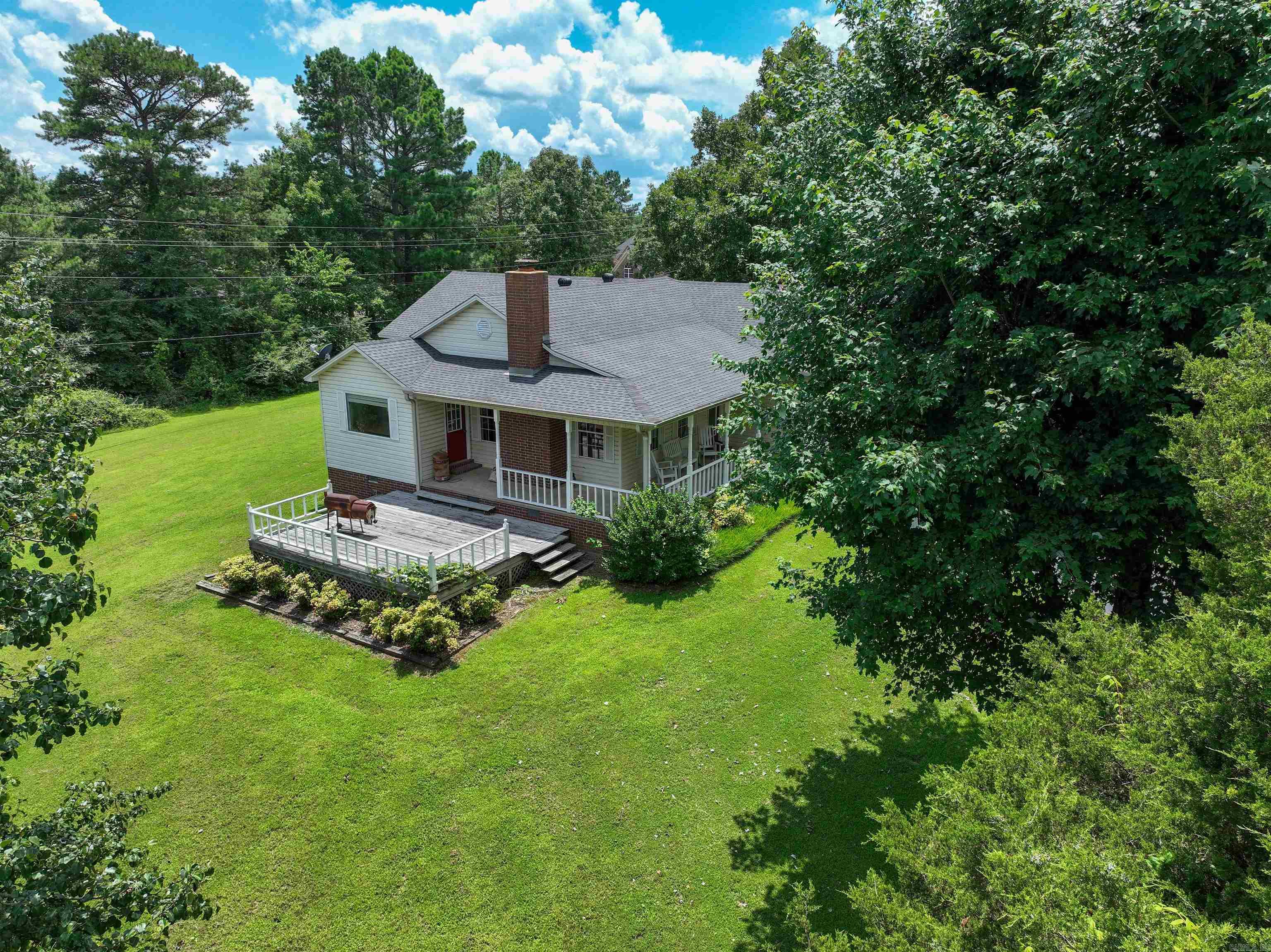 2985 W Country Club Road Searcy, AR 72143