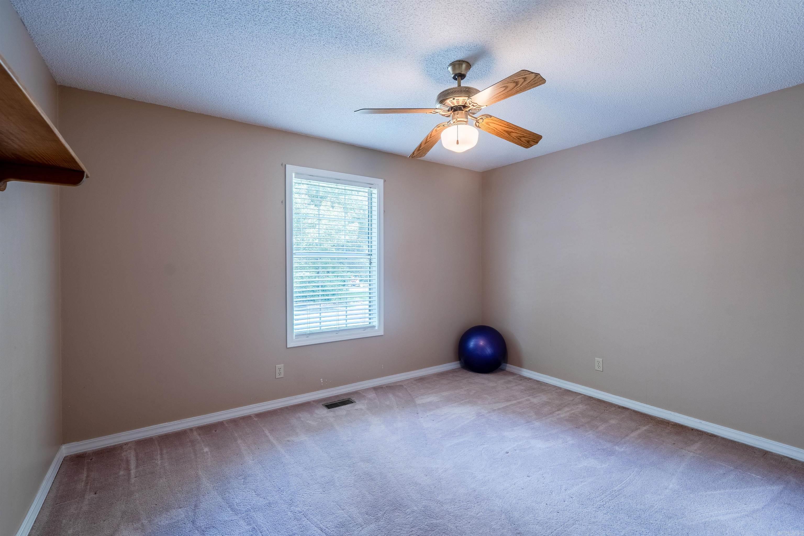 2985 W Country Club Road Searcy, AR 72143
