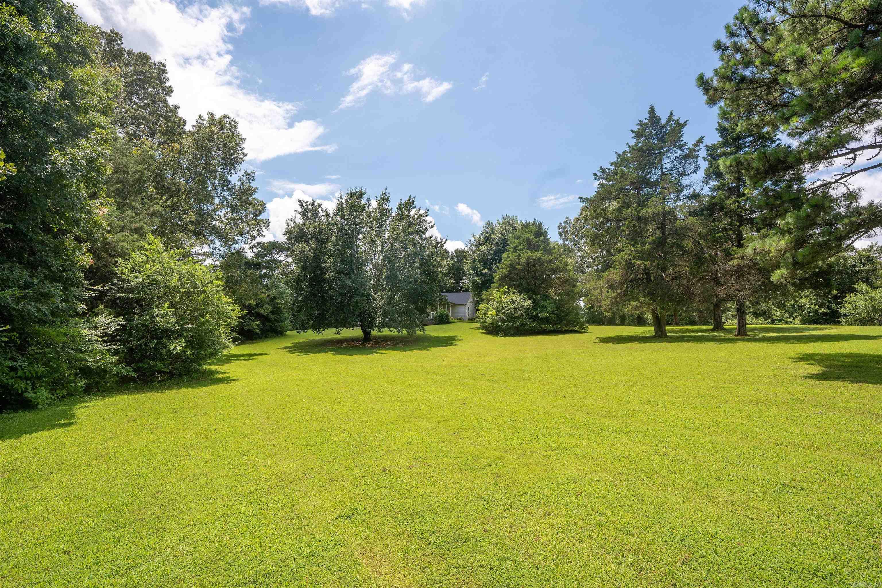 2985 W Country Club Road Searcy, AR 72143
