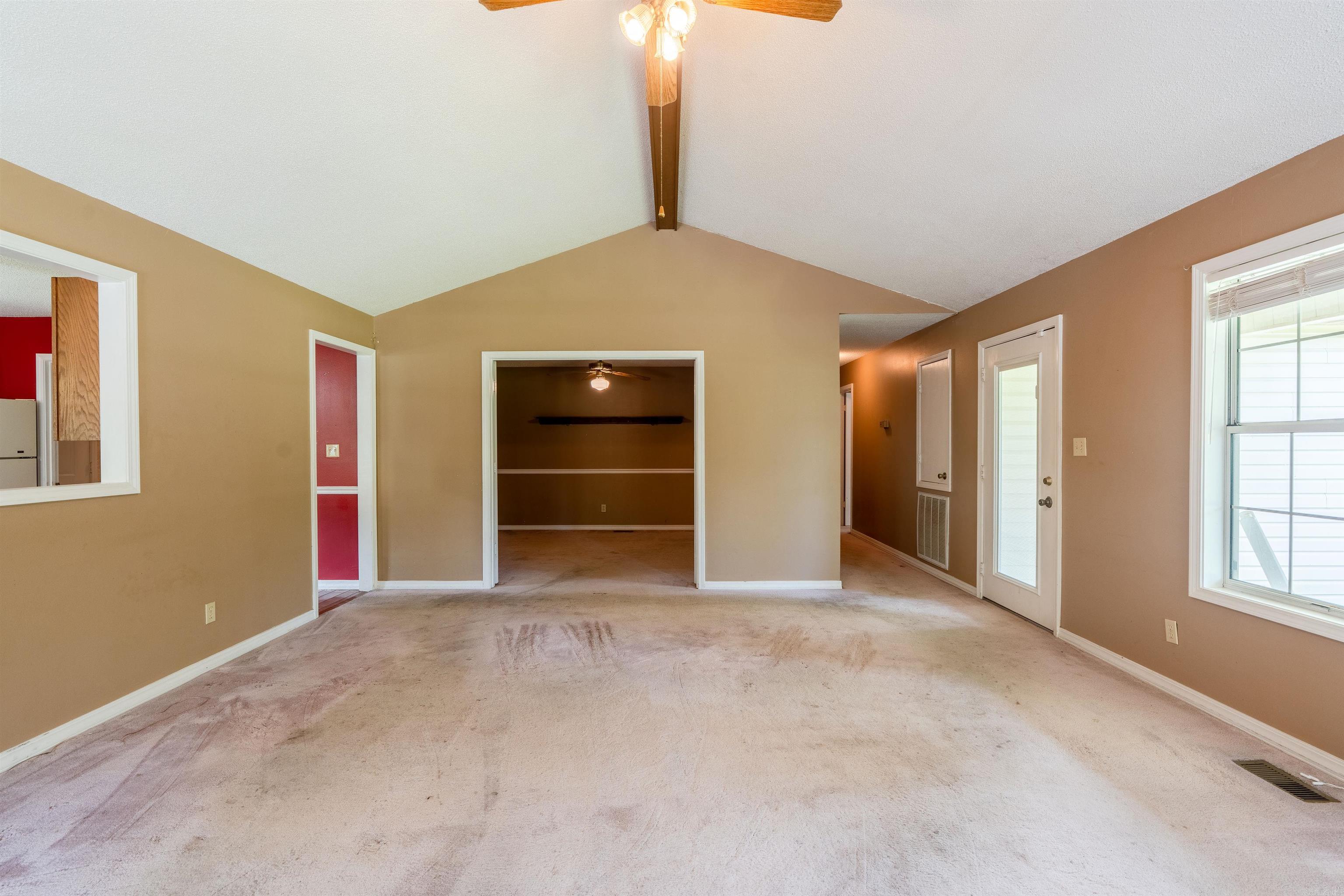 2985 W Country Club Road Searcy, AR 72143