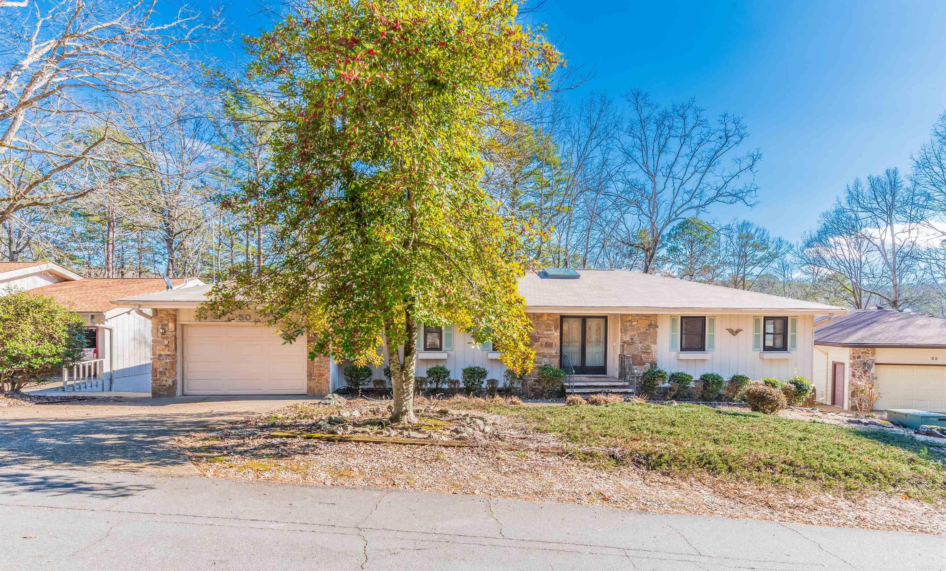 50 Malaga Way  Hot Springs Village, AR