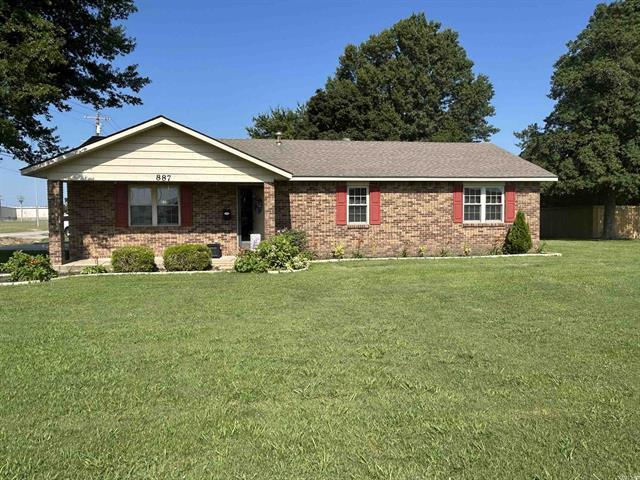887 S Garfield  Piggott, AR