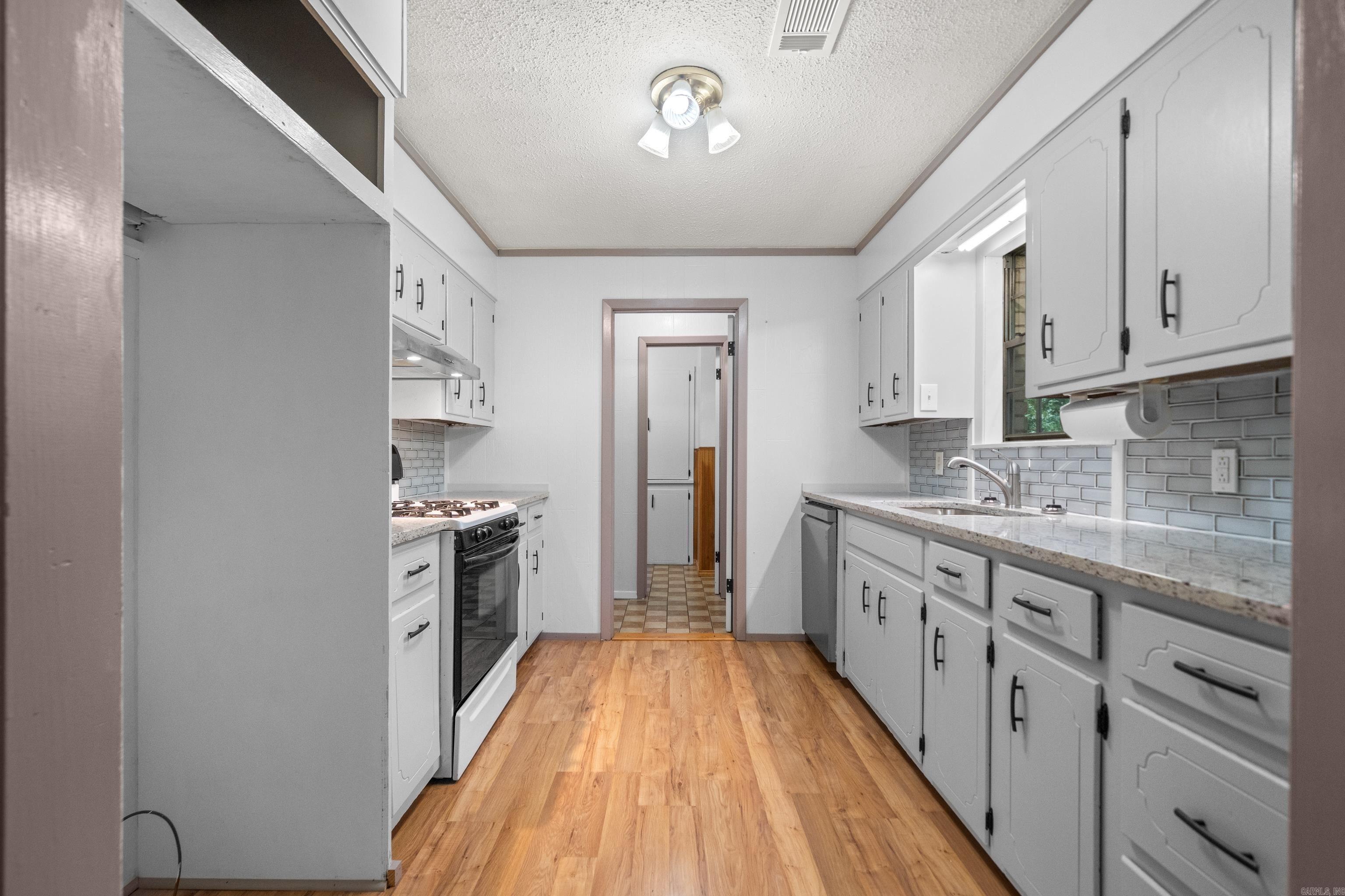 250 Mission Drive Magnet Cove, AR 72104-0000