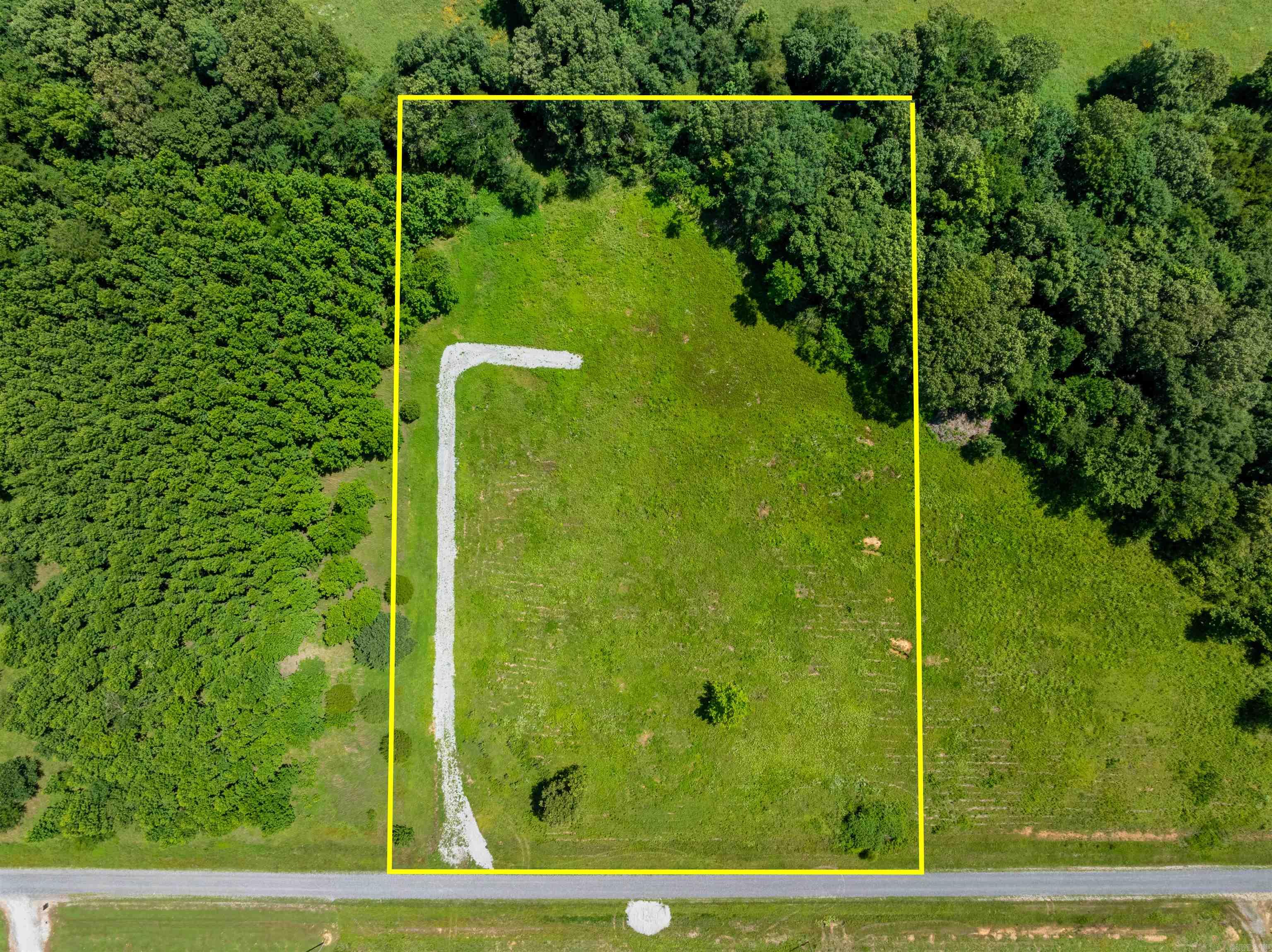 71 W Kinzer  Searcy, AR
