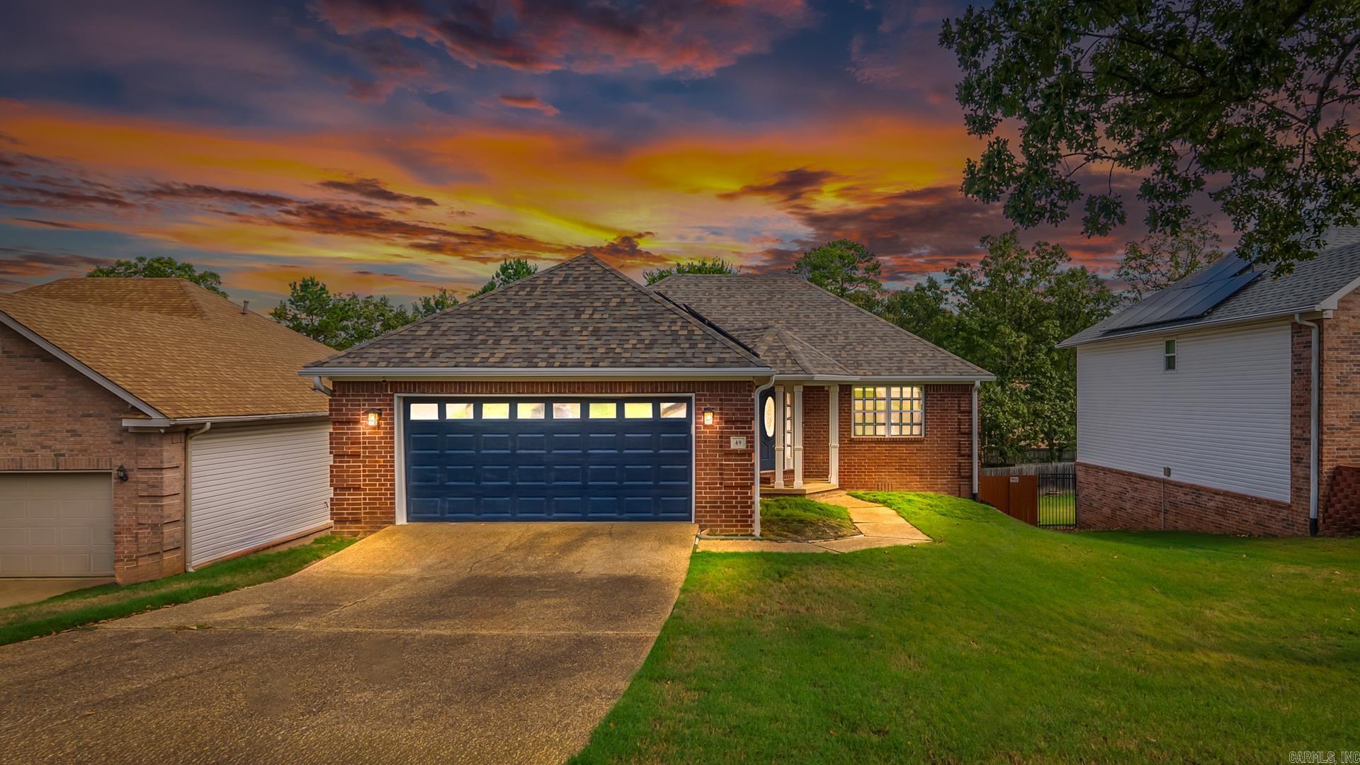 49 Emerald Drive