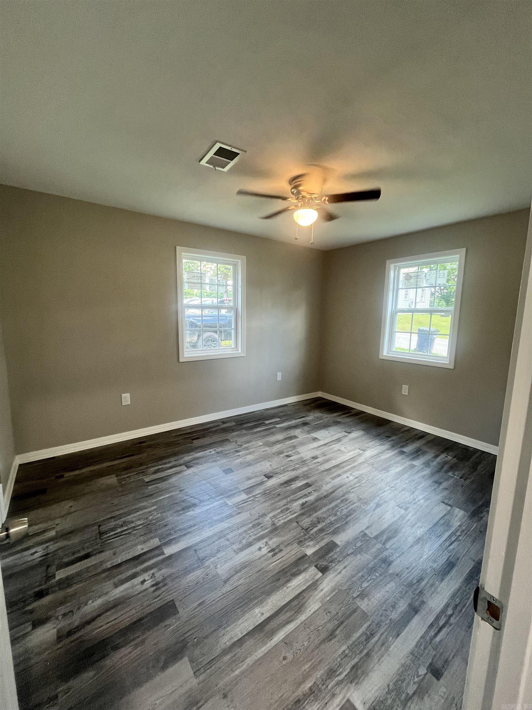 1673 Lyon  Batesville, AR