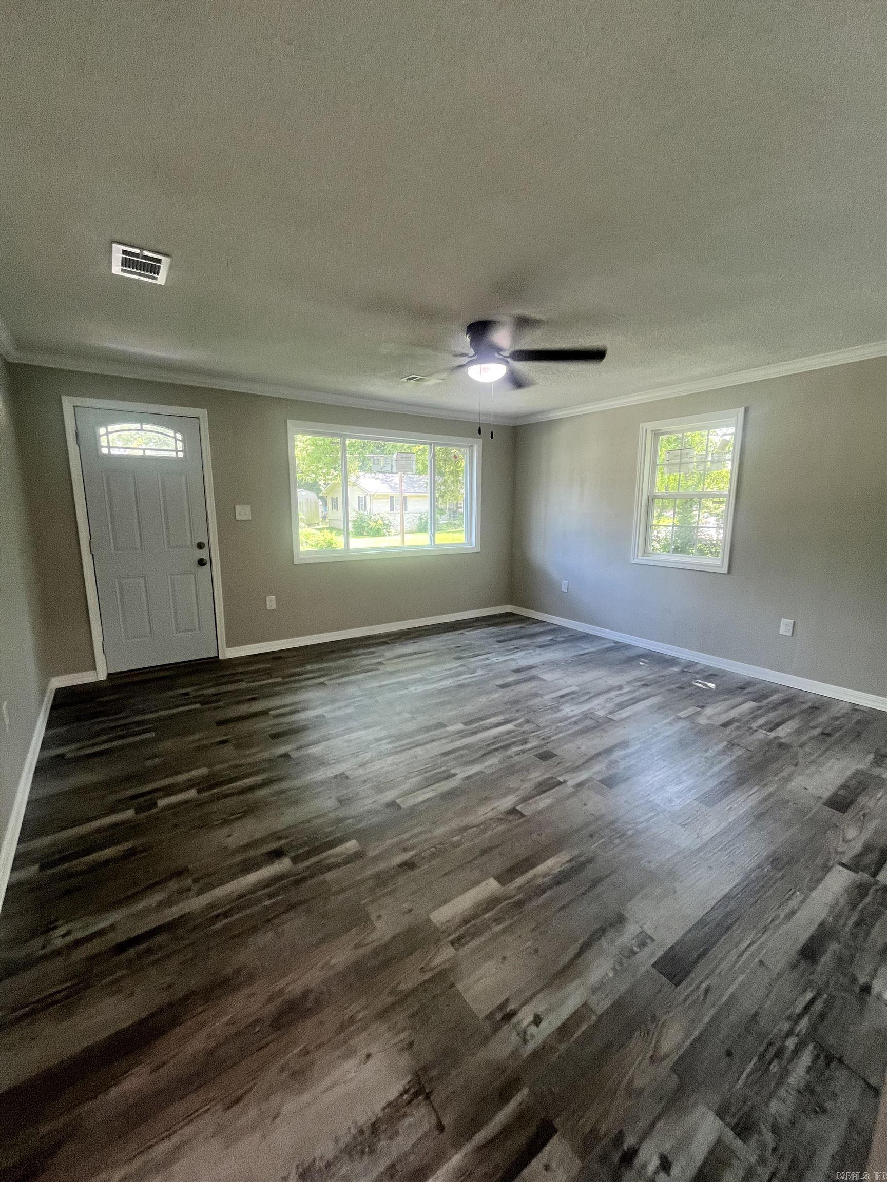 1673 Lyon  Batesville, AR