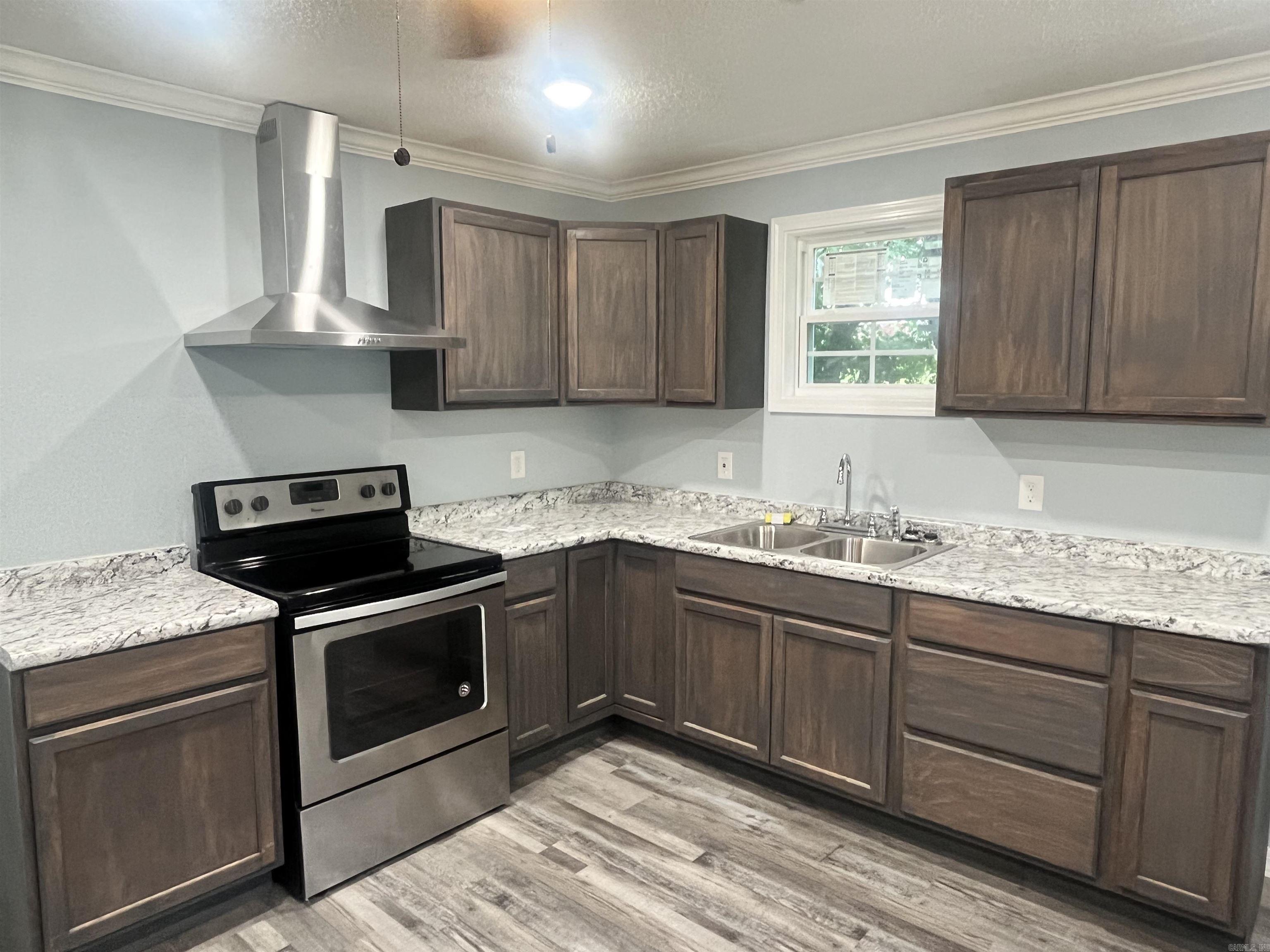 1673 Lyon  Batesville, AR