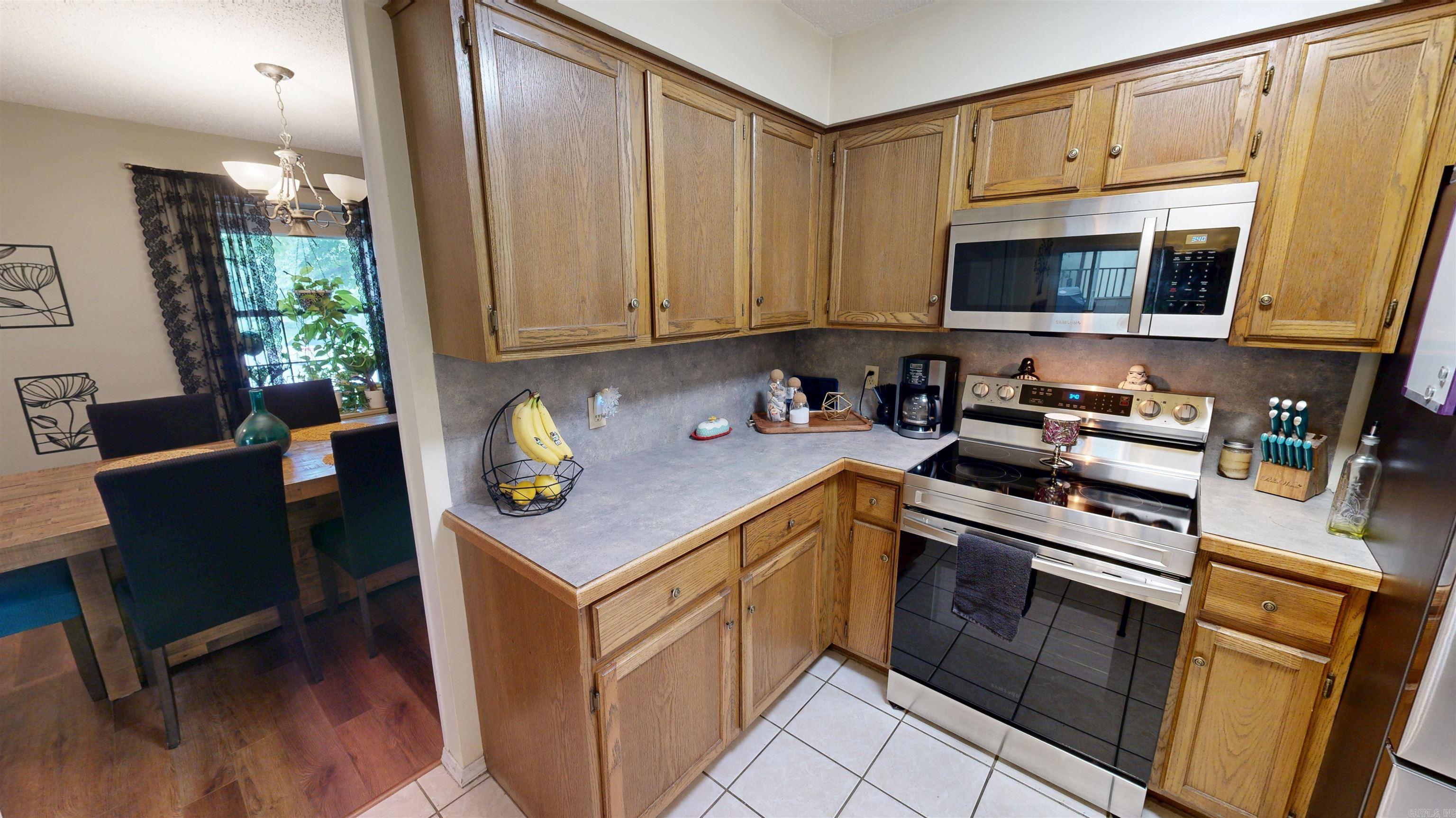 6 Oak Forest  Maumelle, AR