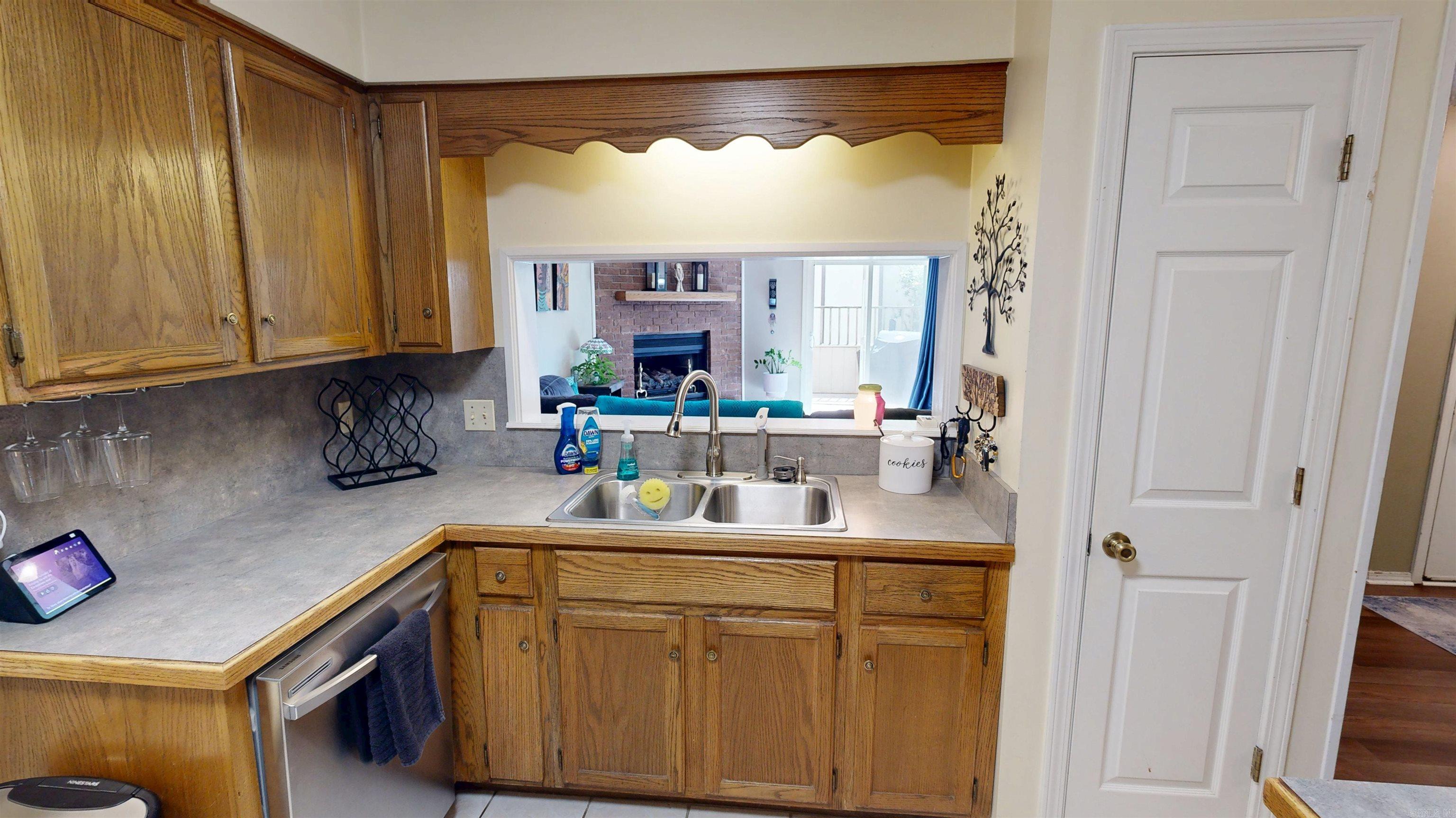 6 Oak Forest  Maumelle, AR