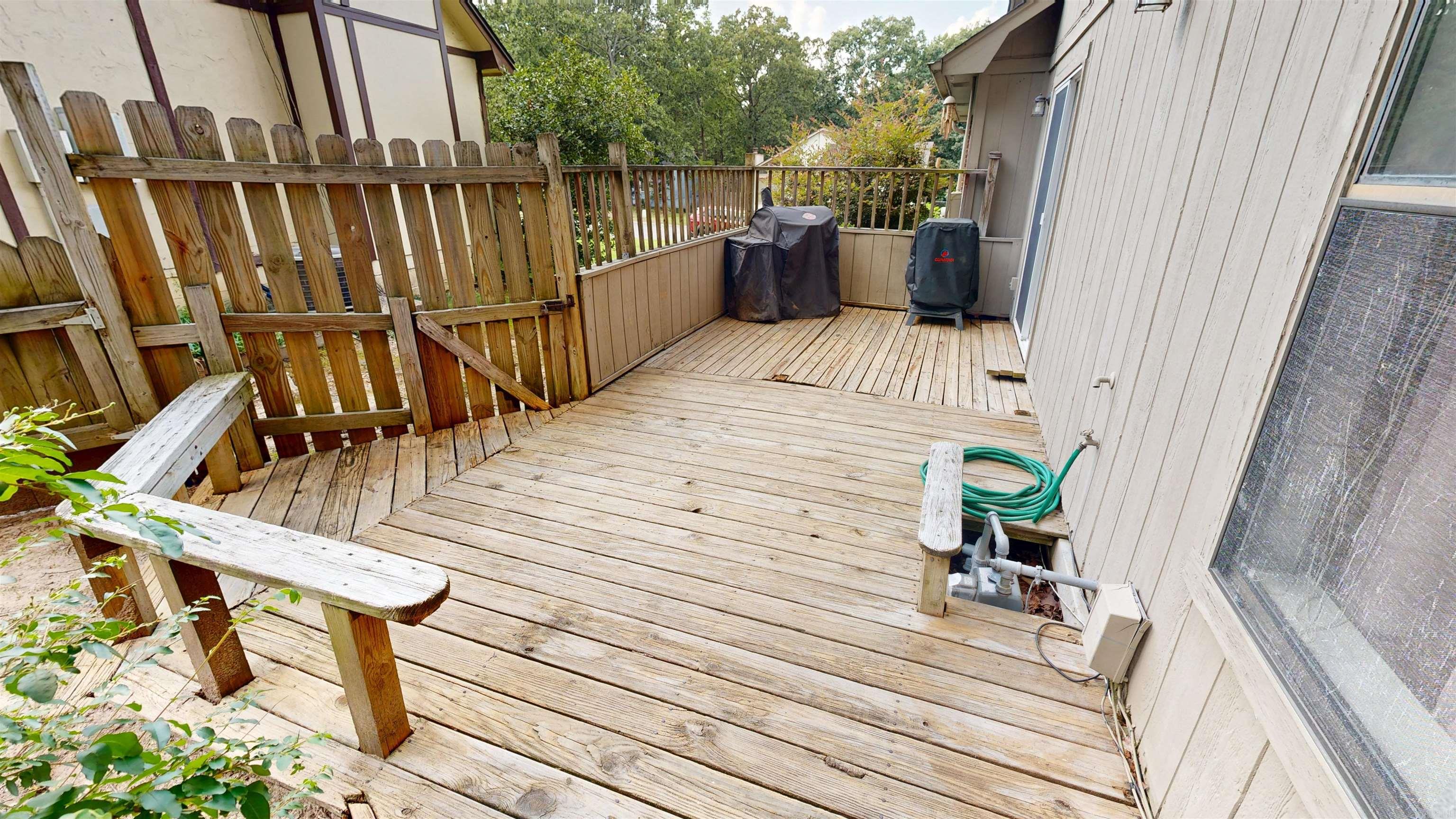 6 Oak Forest  Maumelle, AR