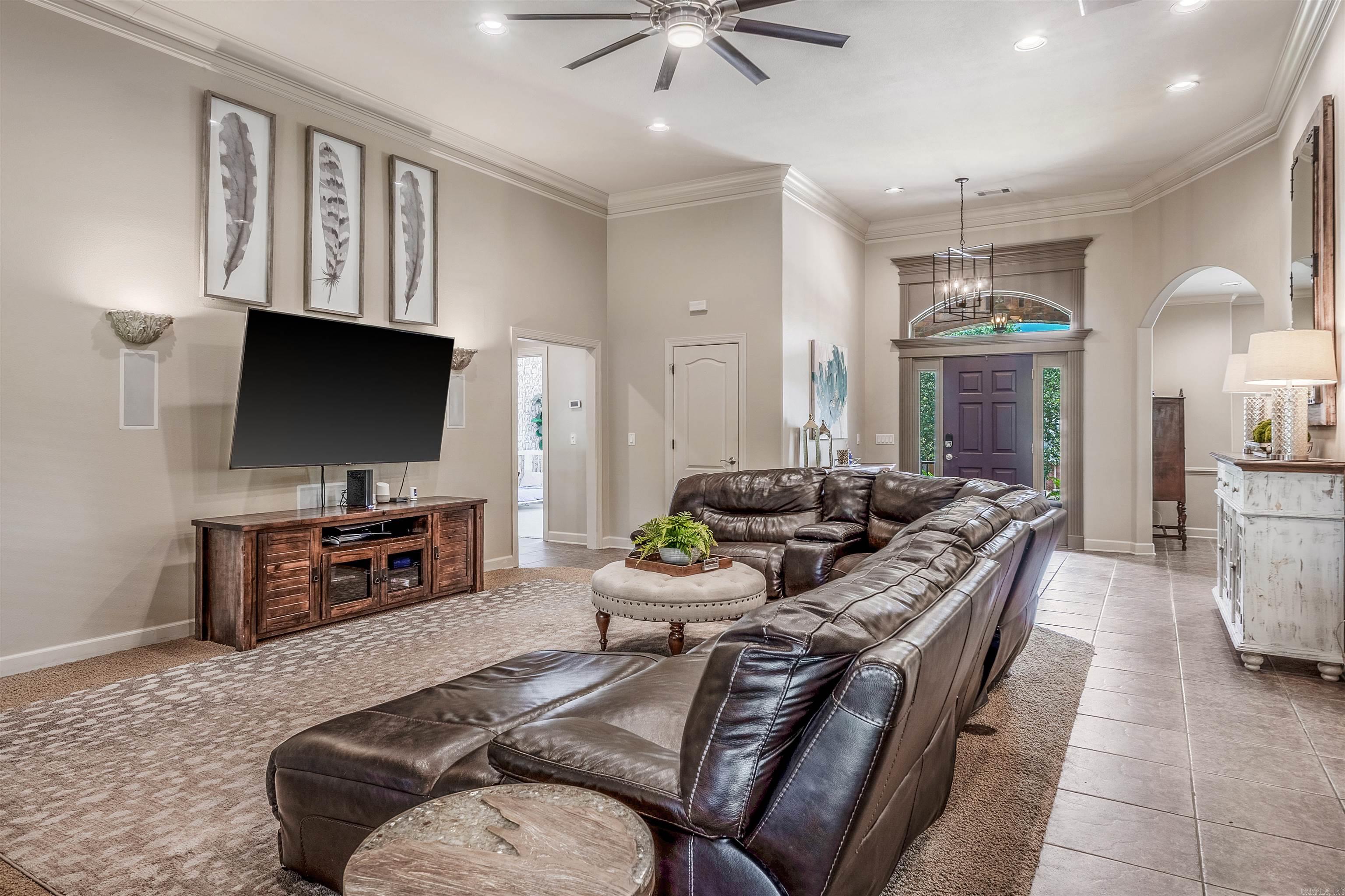 25 Southshore Cove Maumelle, AR 72113