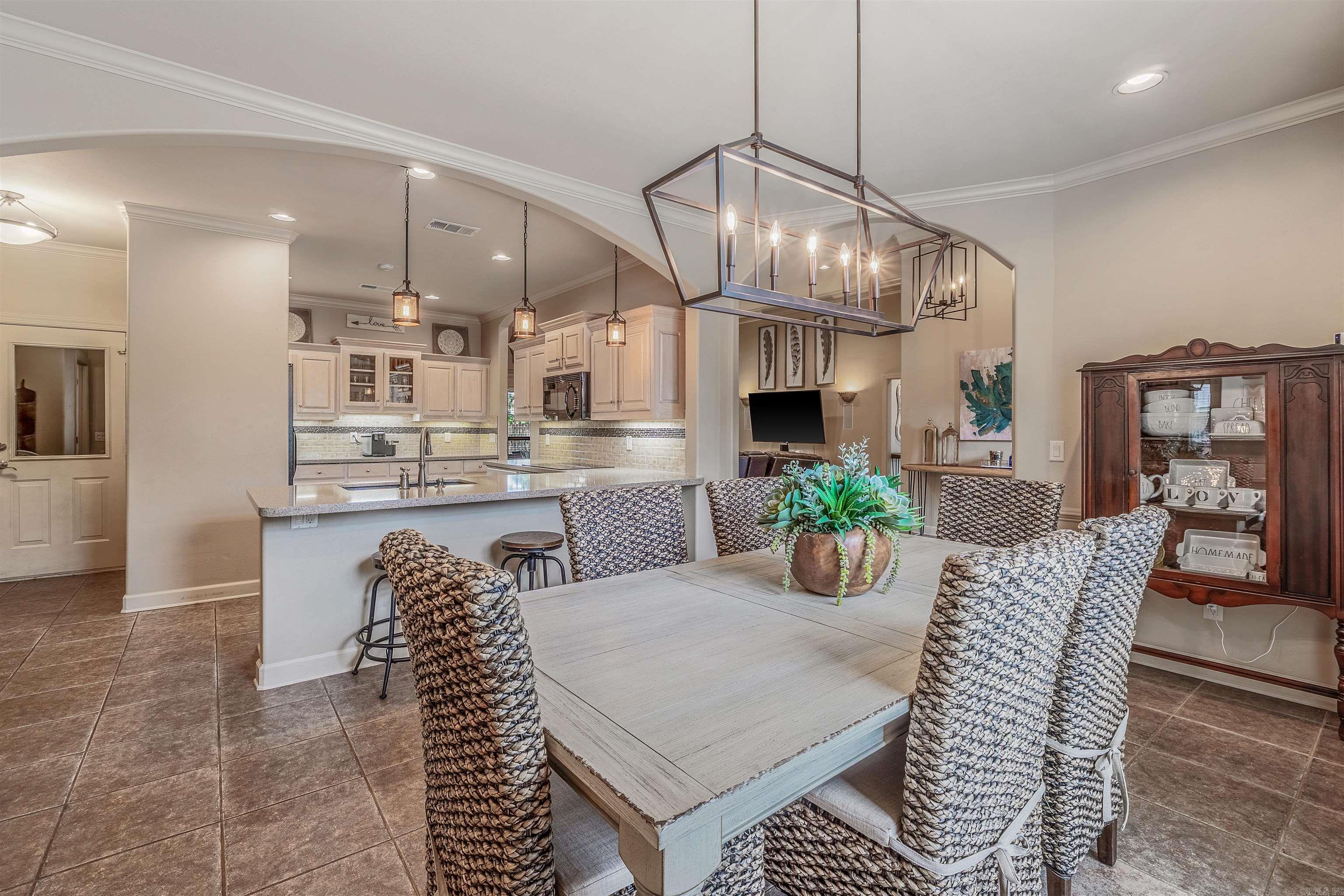 25 Southshore Cove Maumelle, AR 72113