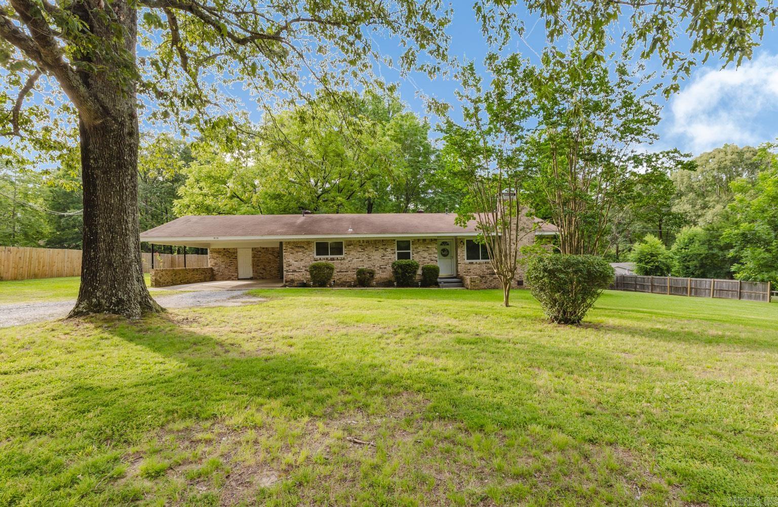 910 Mulberry Salem  Benton, AR