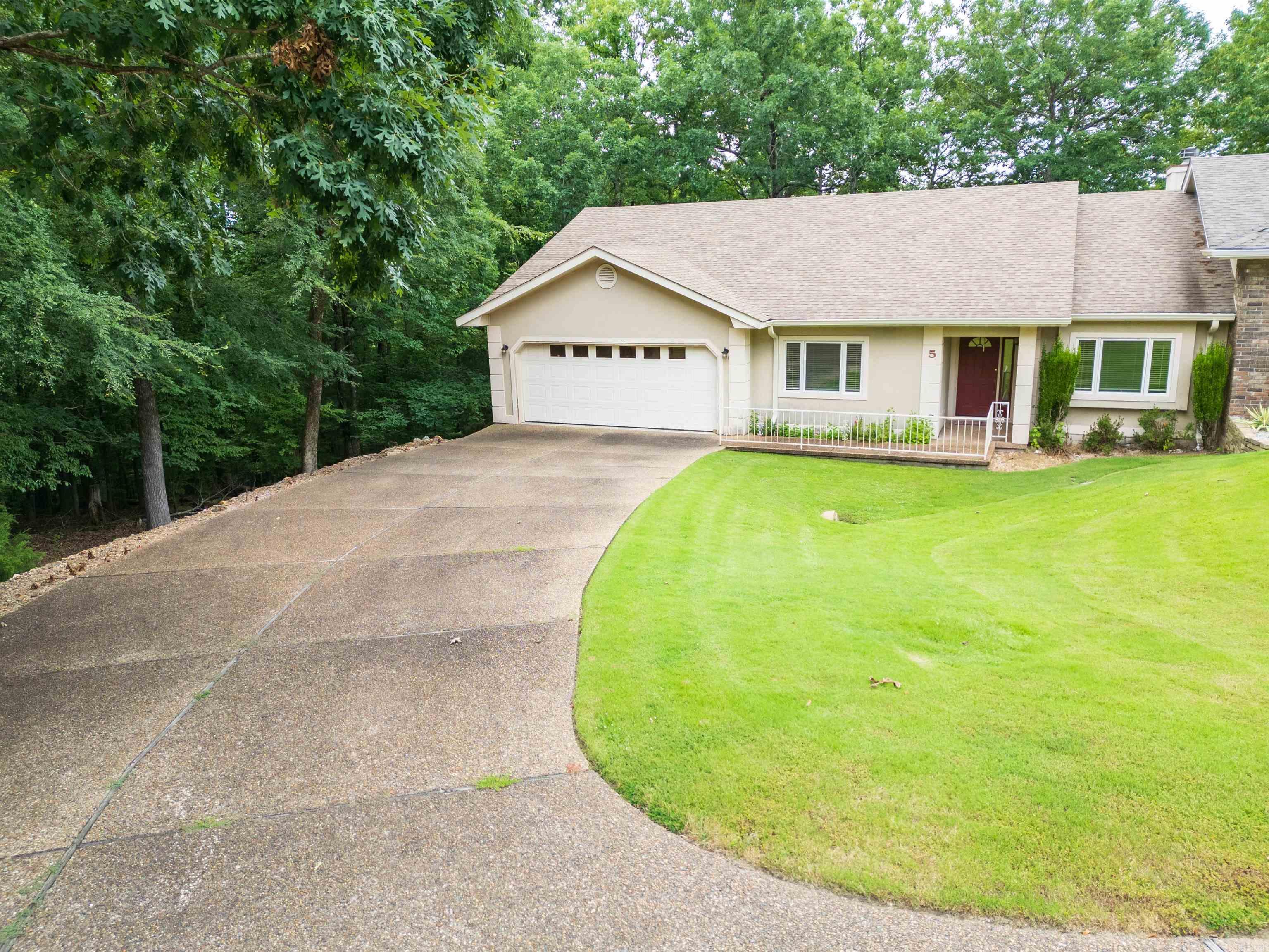 5 Magellan Circle  Hot Springs Village, AR