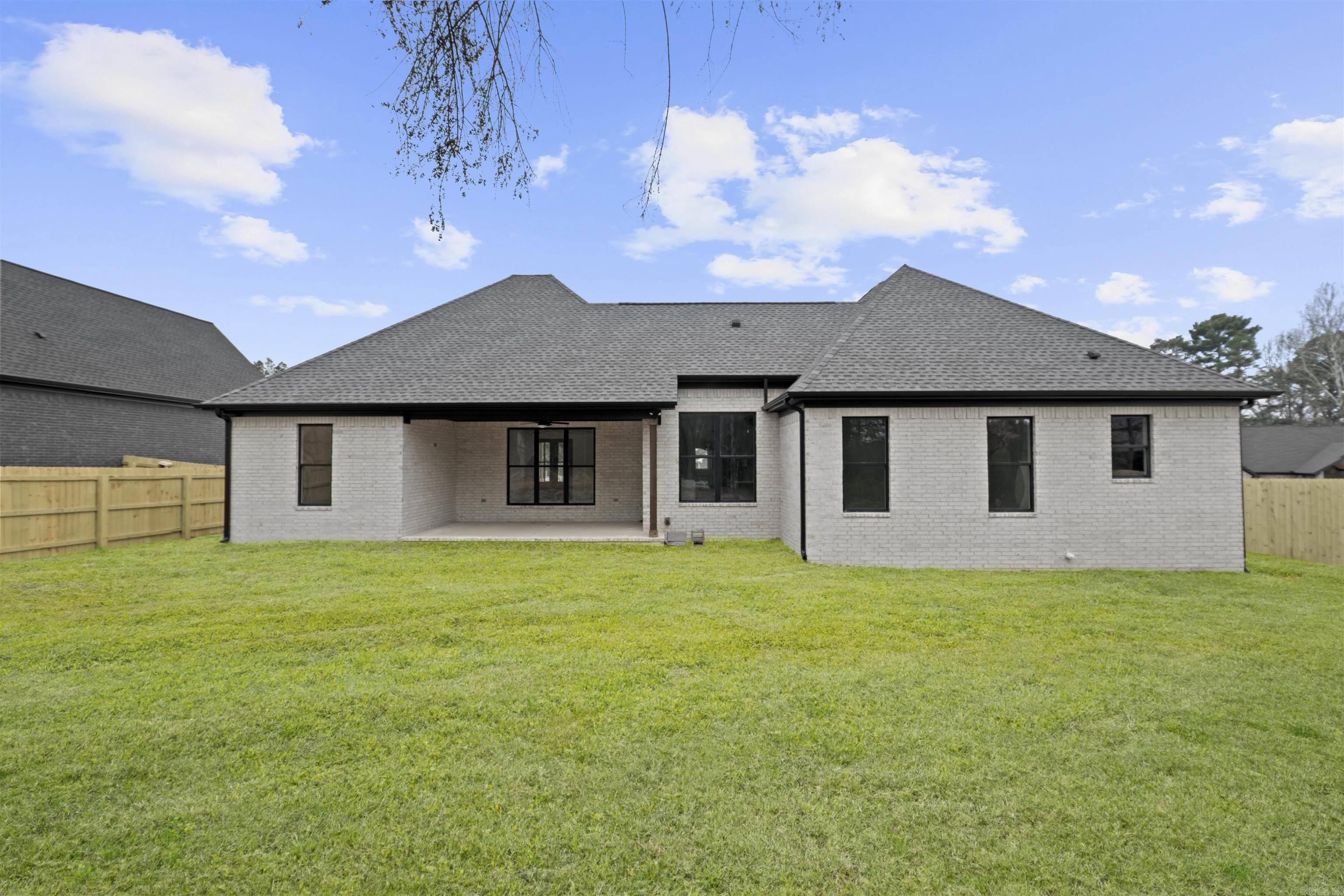 27 Denali Drive Cabot, AR 72023