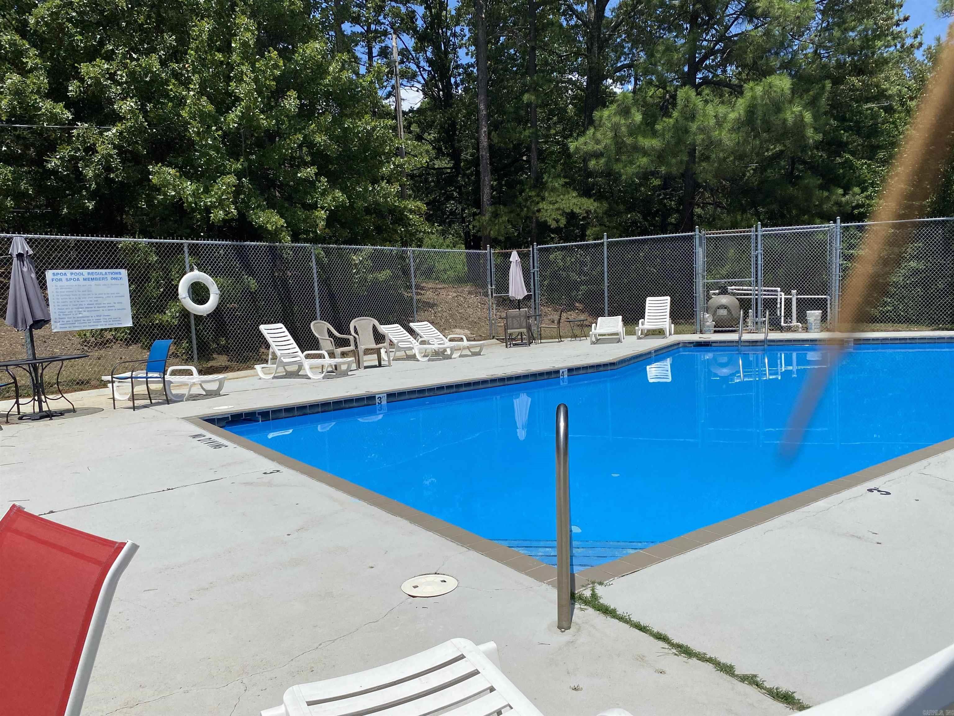 2612 Peach Tree Little Rock, AR 72211