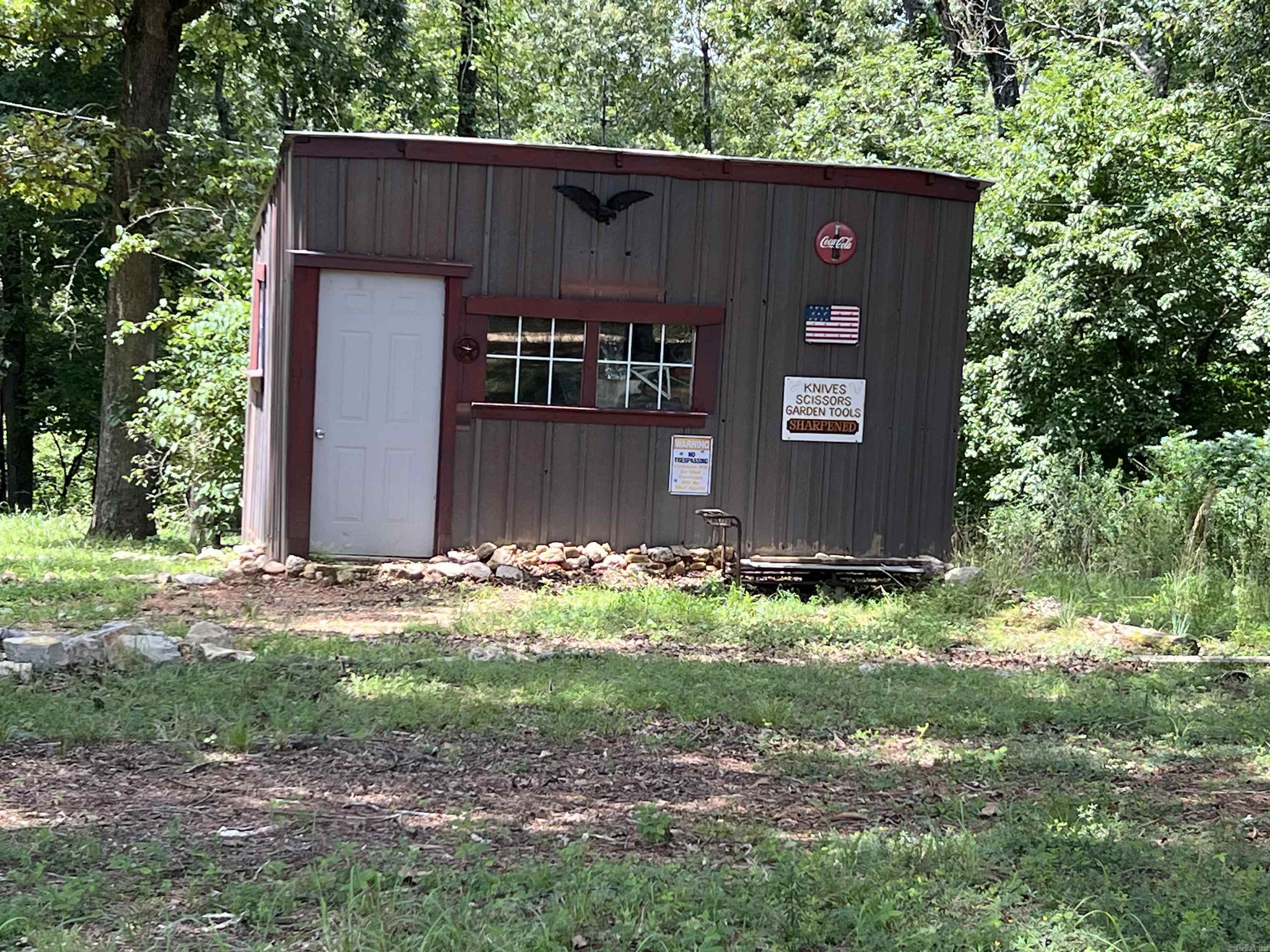 1103 Riverview Drive  Mammoth Spring, AR