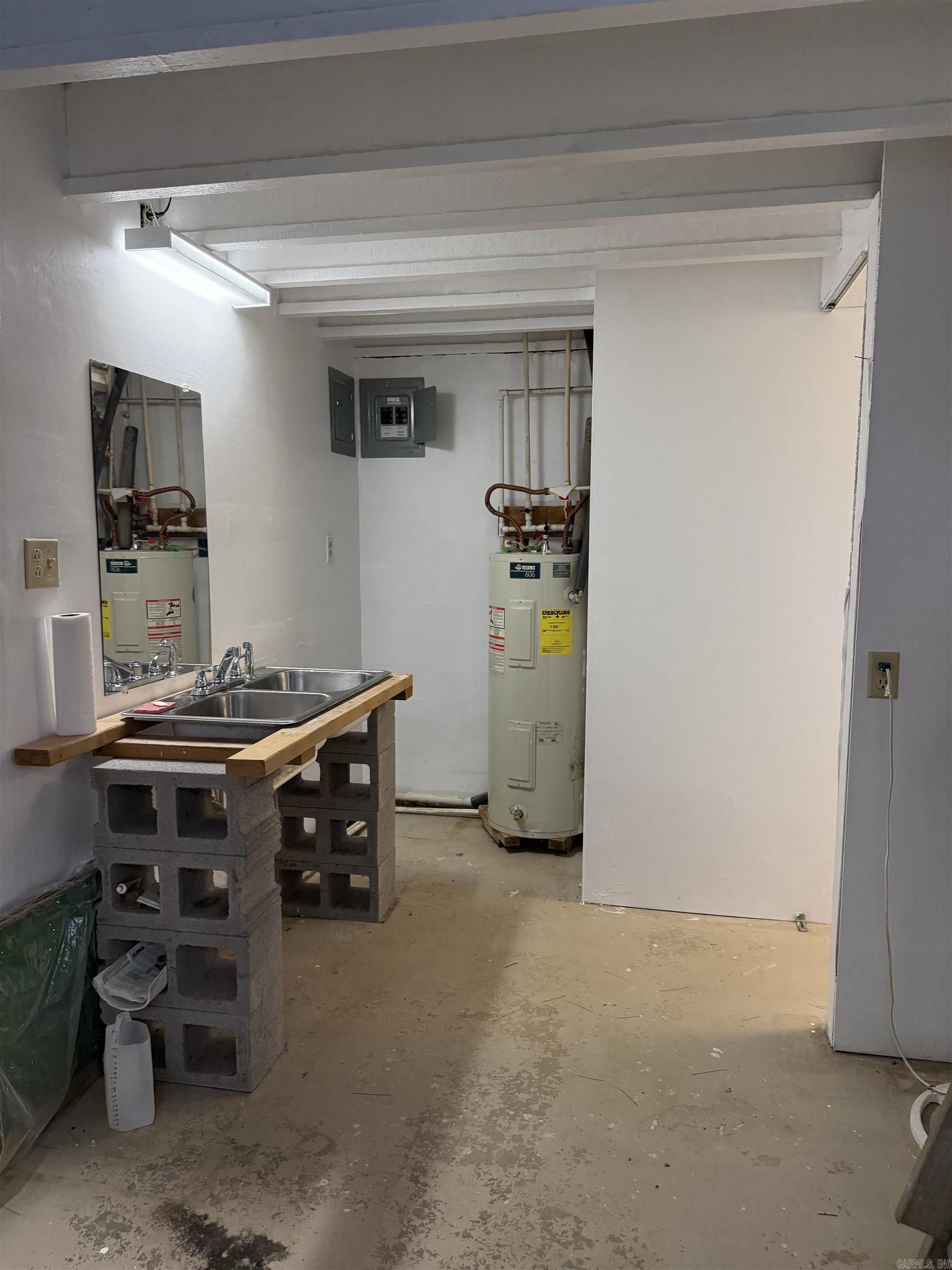 299 County Road 3587  Clarksville, AR