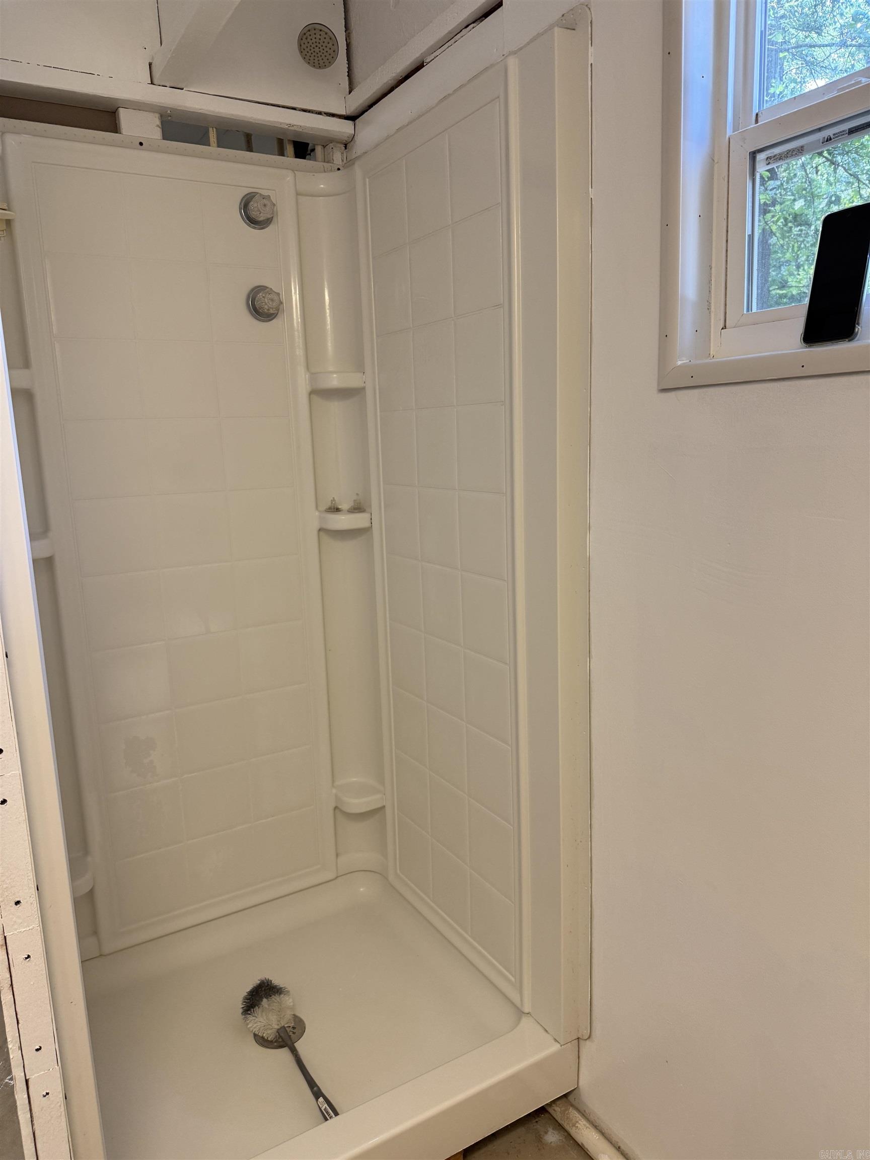 299 County Road 3587  Clarksville, AR