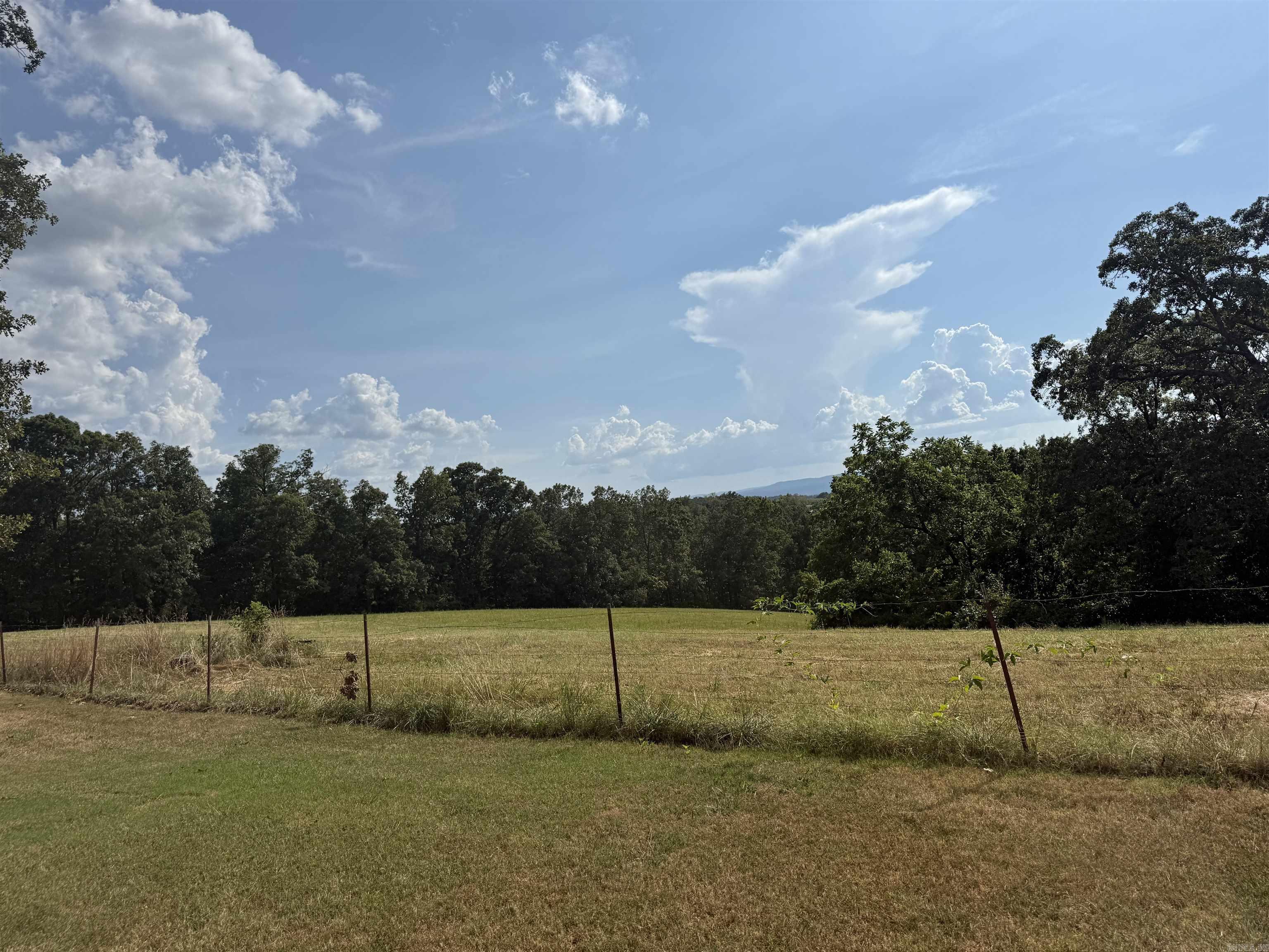 925 Uphill Lane Marshall, AR 72650