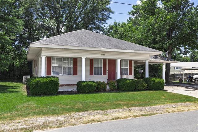 1327  Hunter  Arkadelphia, AR