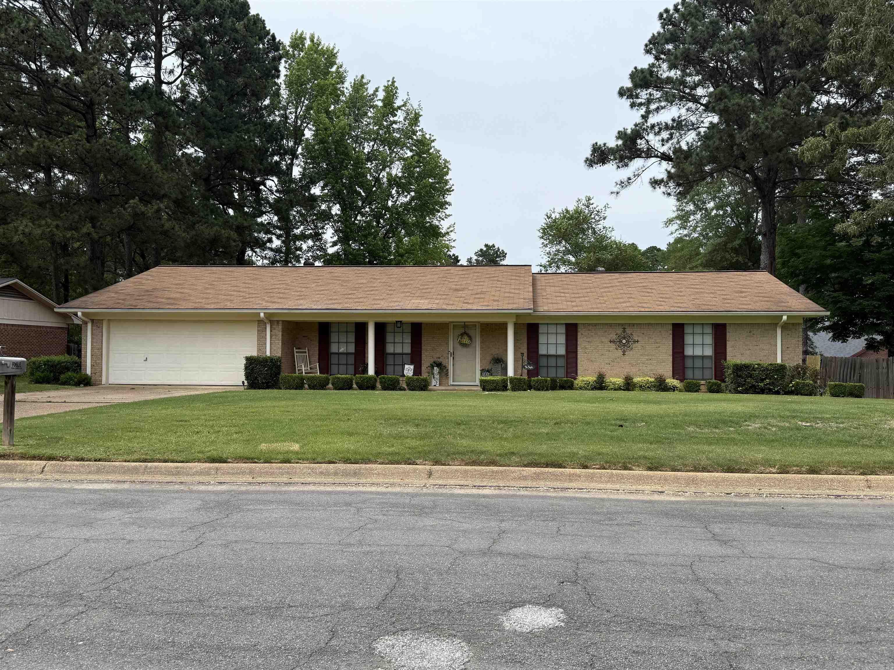 1354 Camellia Drive Camden, AR 71701