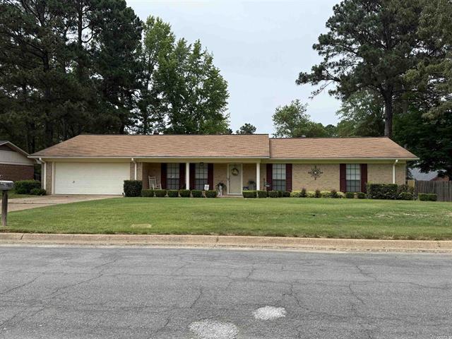 1354  Camellia  Camden, AR