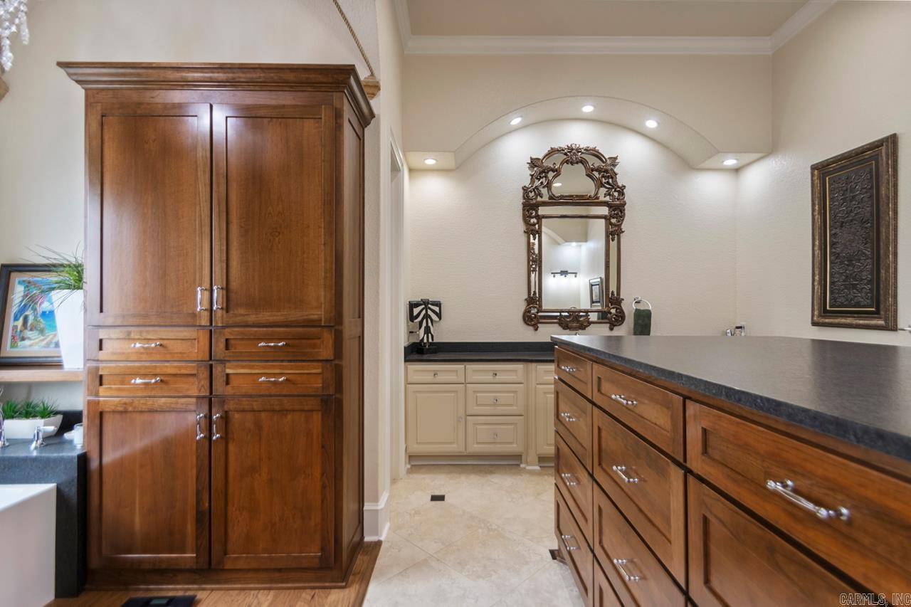 418 Suncrest Street Bryant, AR 72011