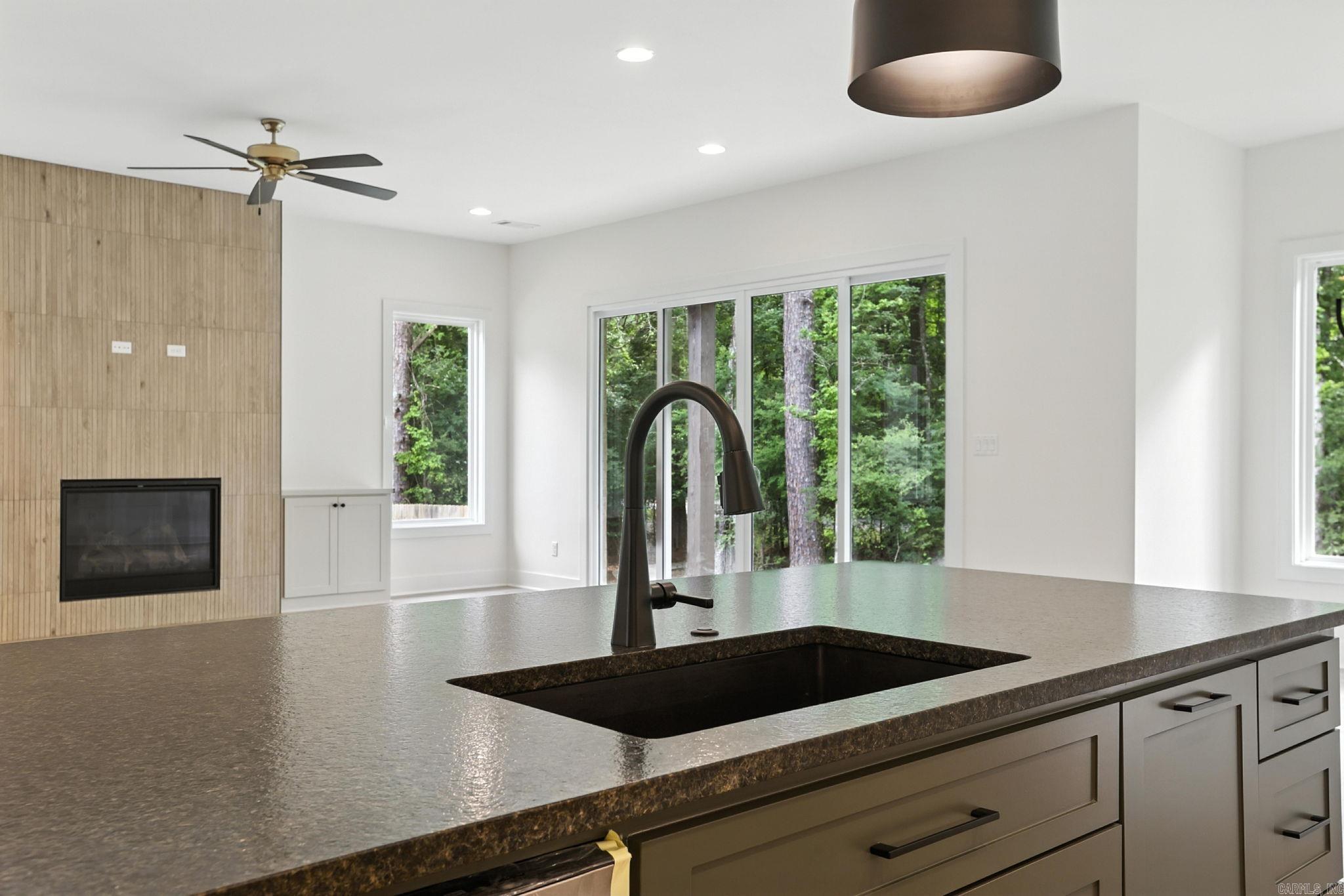 6 Woodlands Park Lane Little Rock, AR 72211