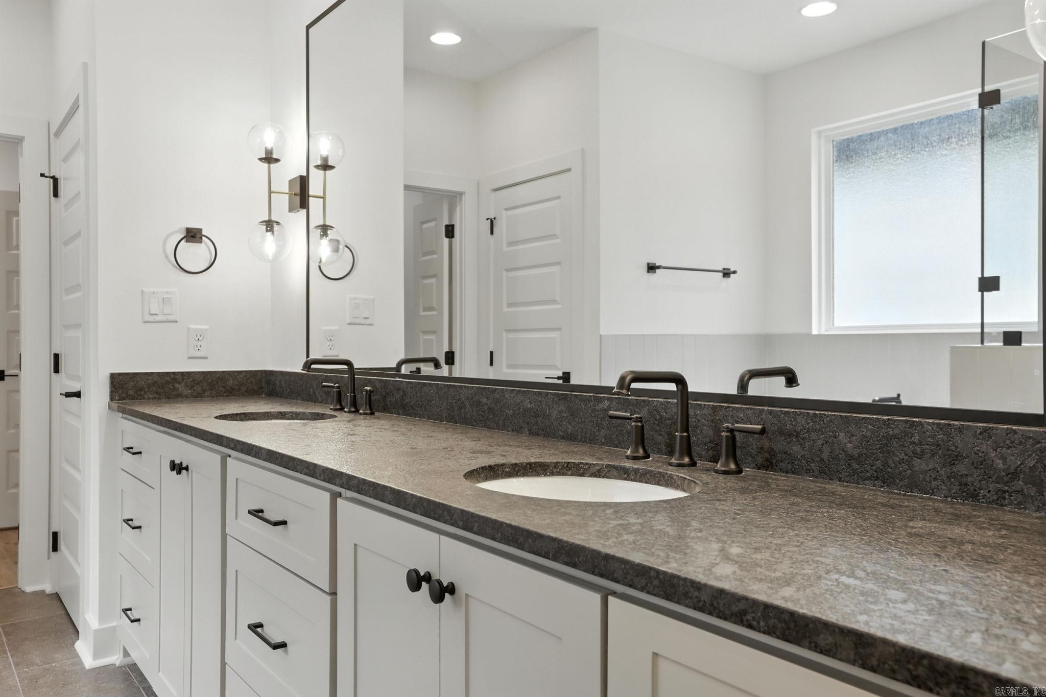 6 Woodlands Park Lane Little Rock, AR 72211