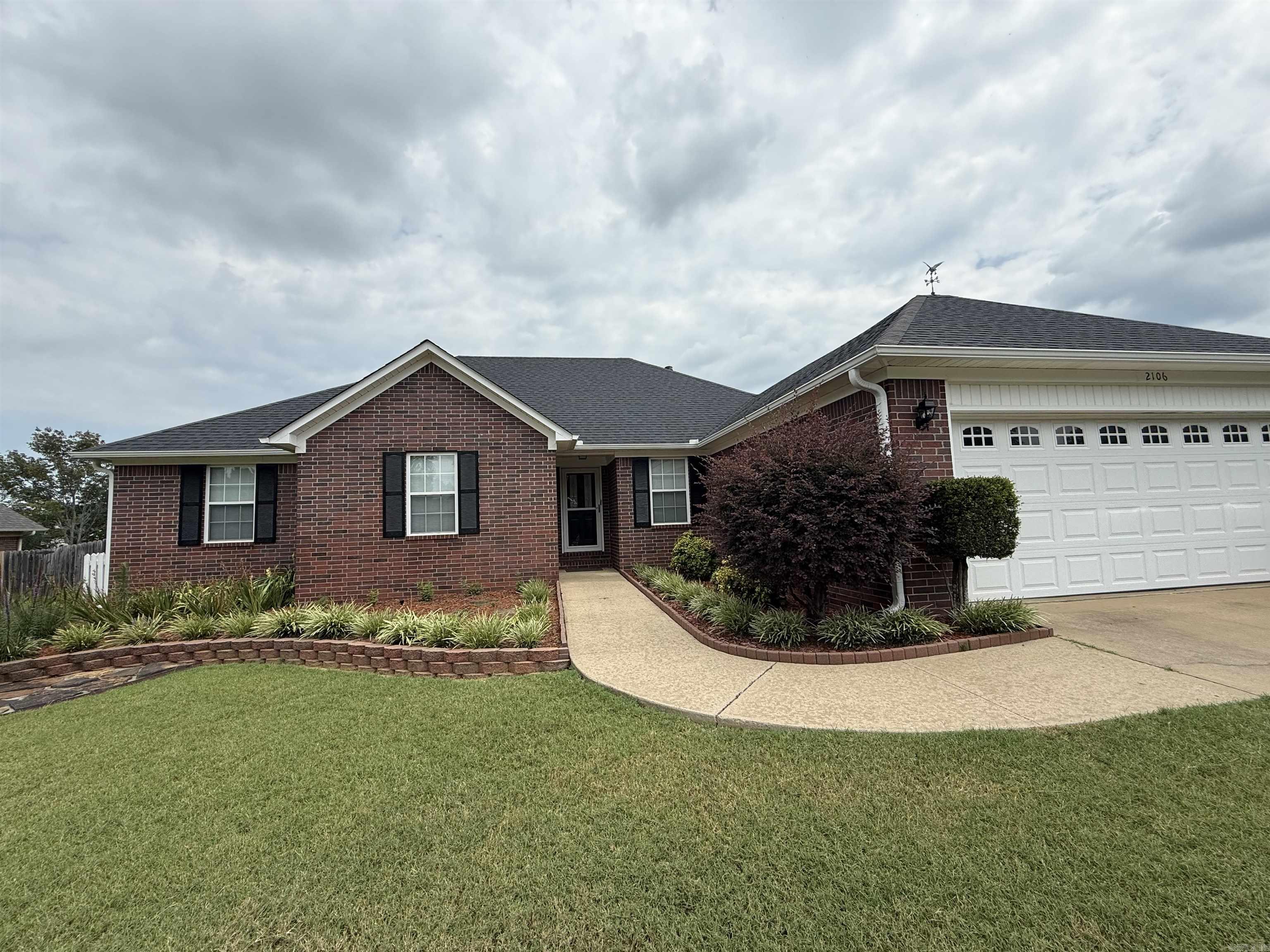 2106 Duane  Beebe, AR
