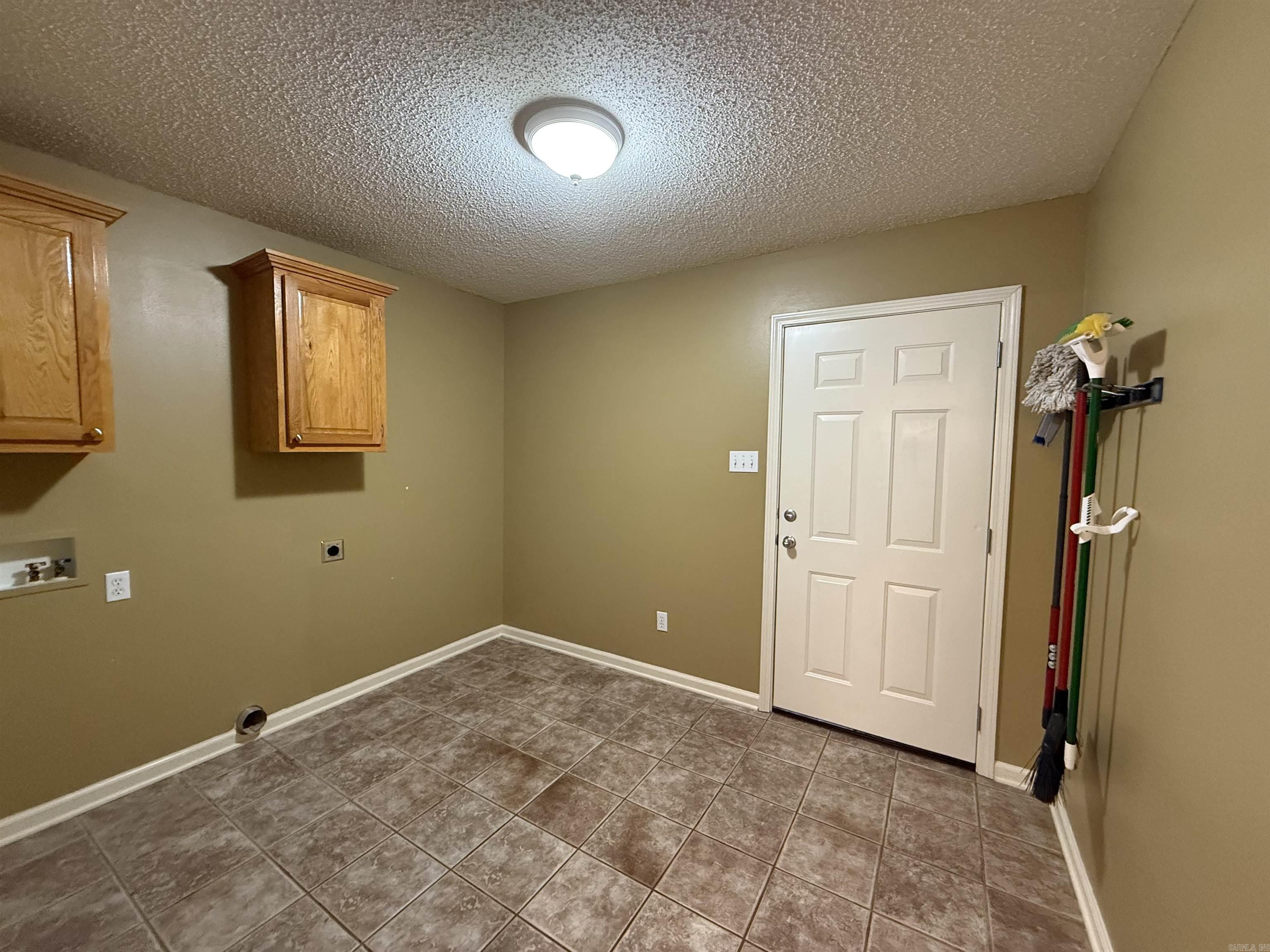 2106 Duane  Beebe, AR
