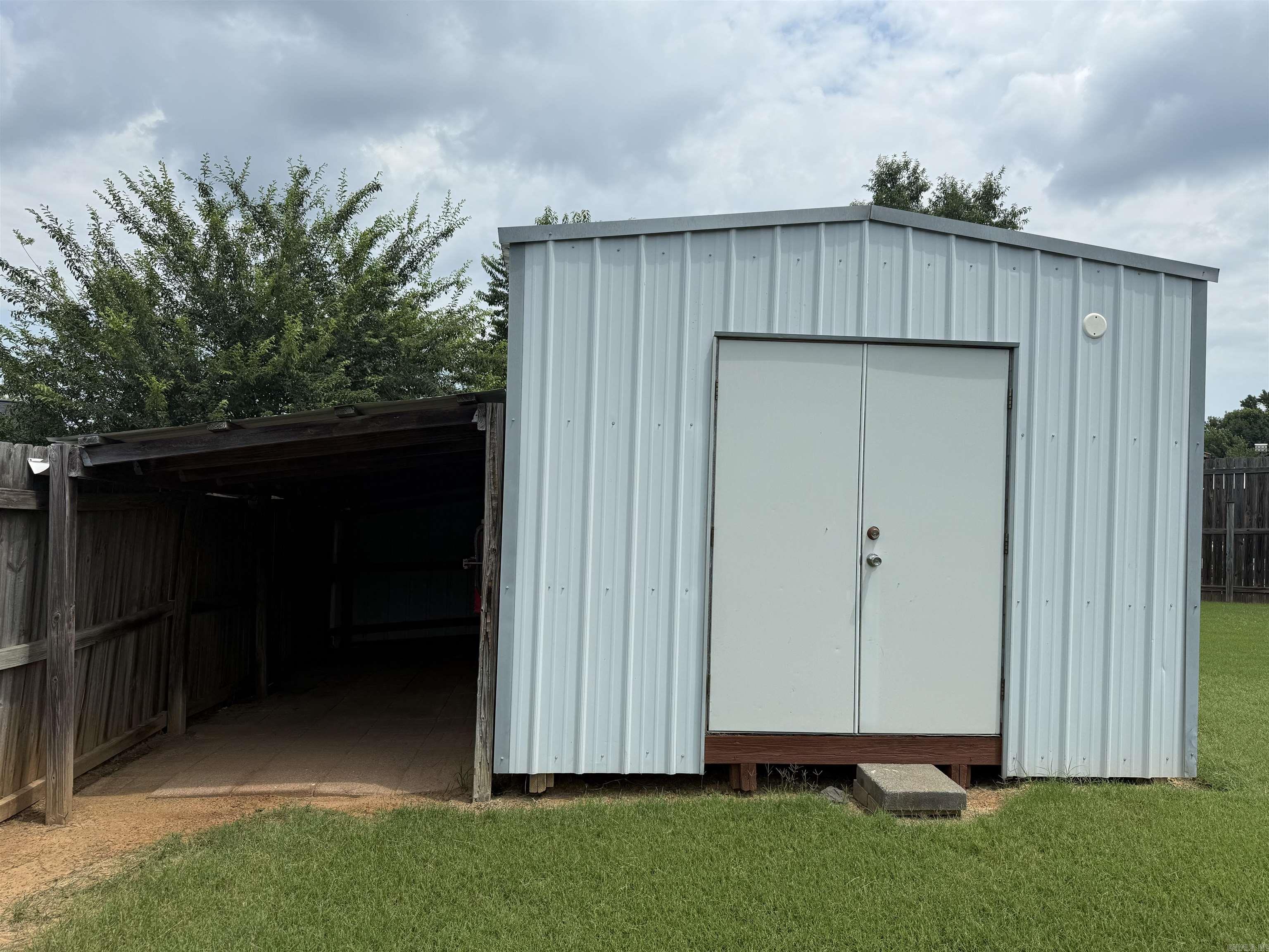 2106 Duane  Beebe, AR
