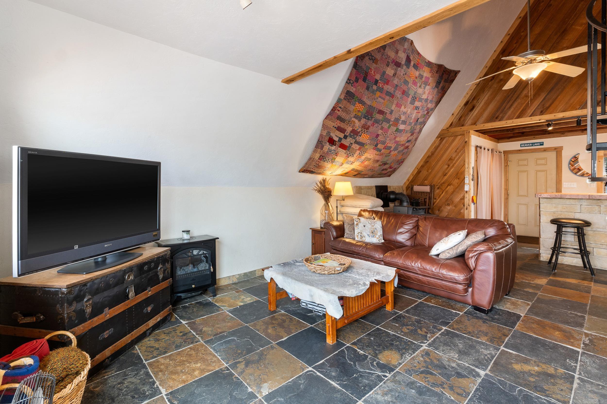 10601 Lakeside Drive Rogers, AR 72756