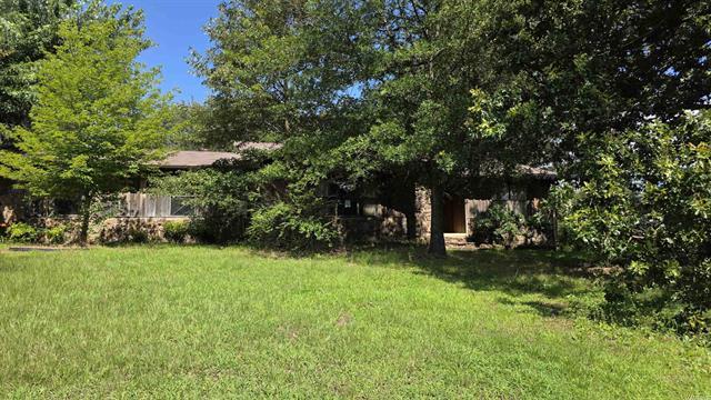 1002  AVE 6 NE  Atkins, AR