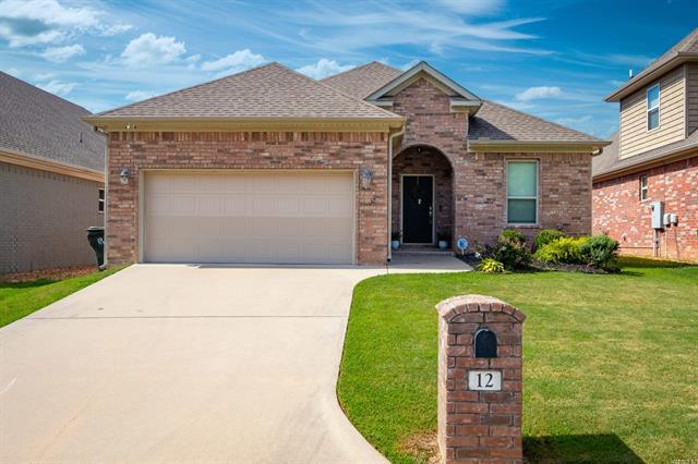 12  Eds  Little Rock, AR