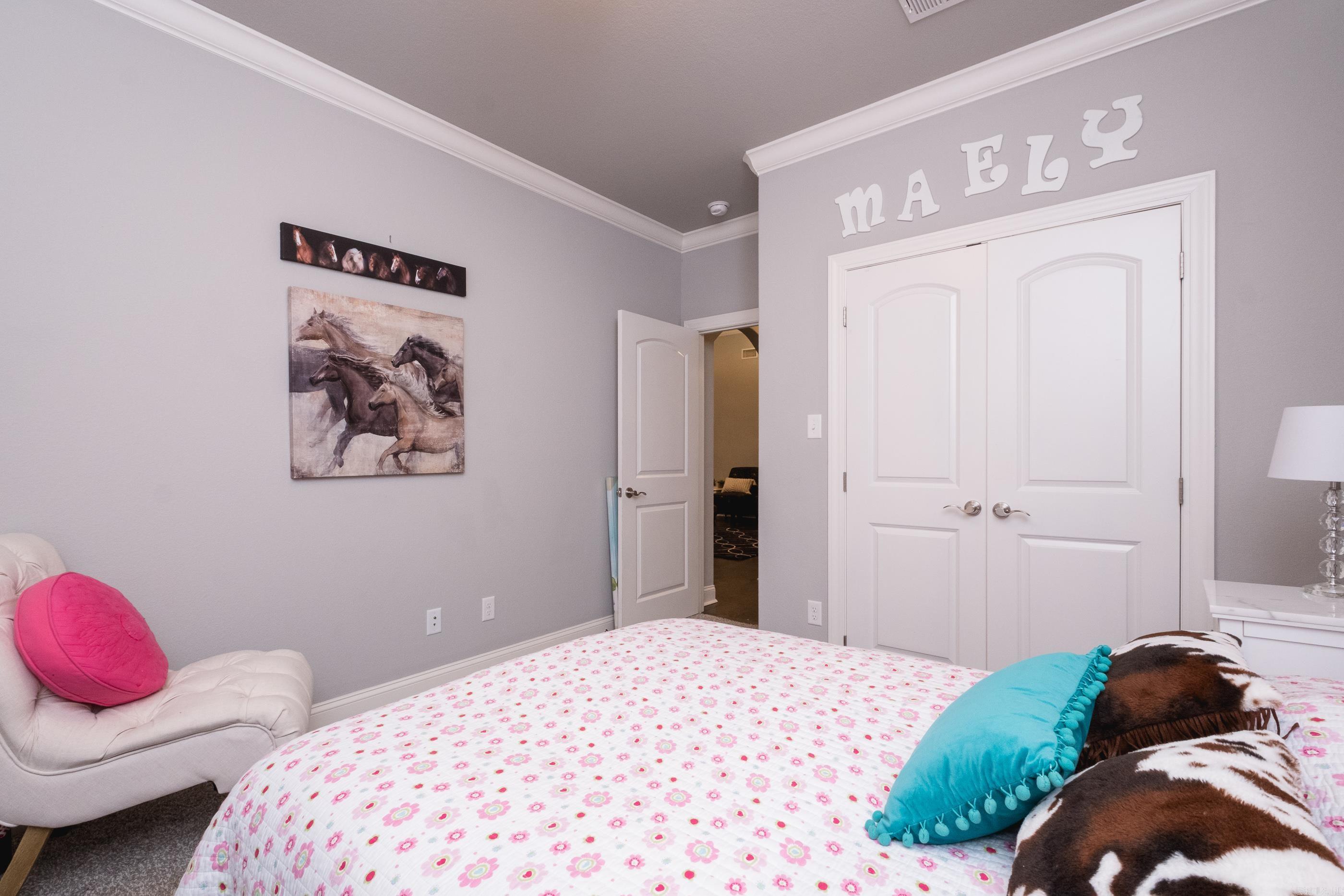12 Eds Lane Little Rock, AR 72223
