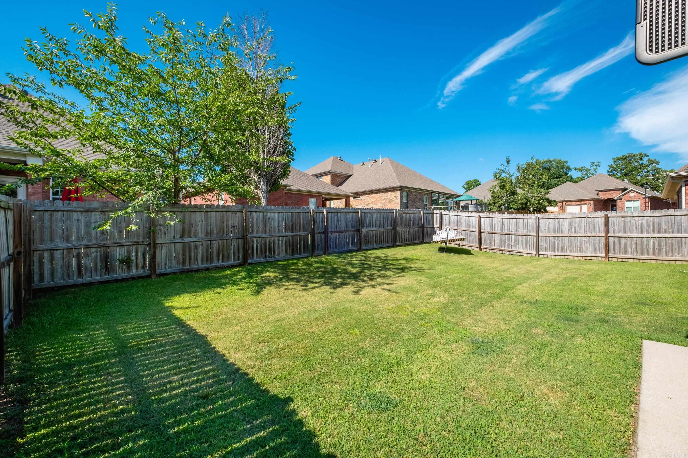 12 Eds Lane Little Rock, AR 72223