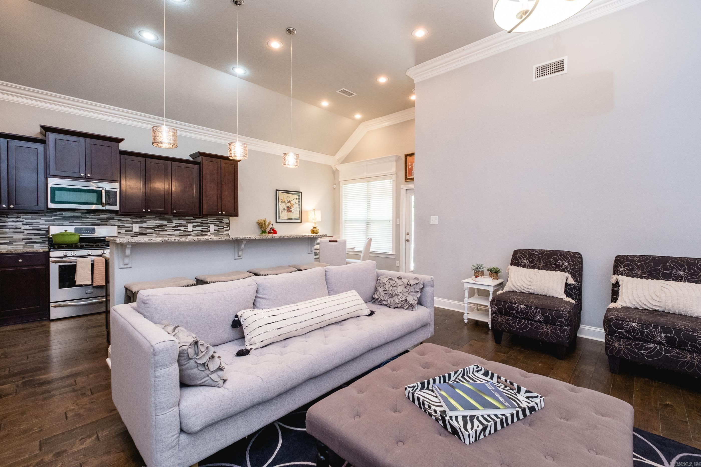 12 Eds Lane Little Rock, AR 72223