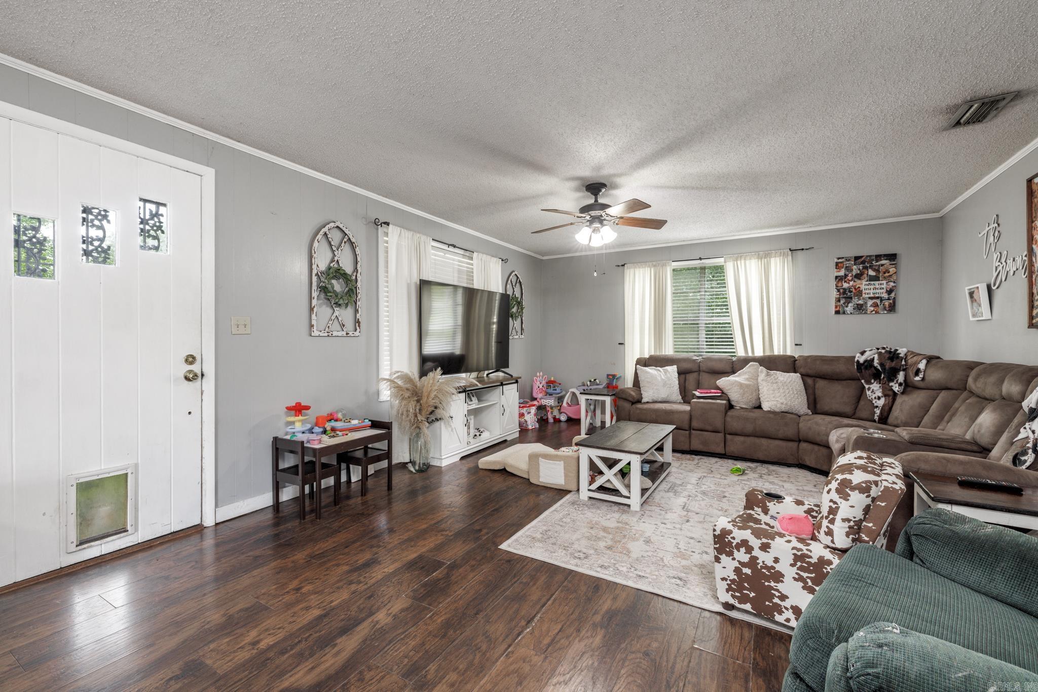 802 N Elm  Gurdon, AR