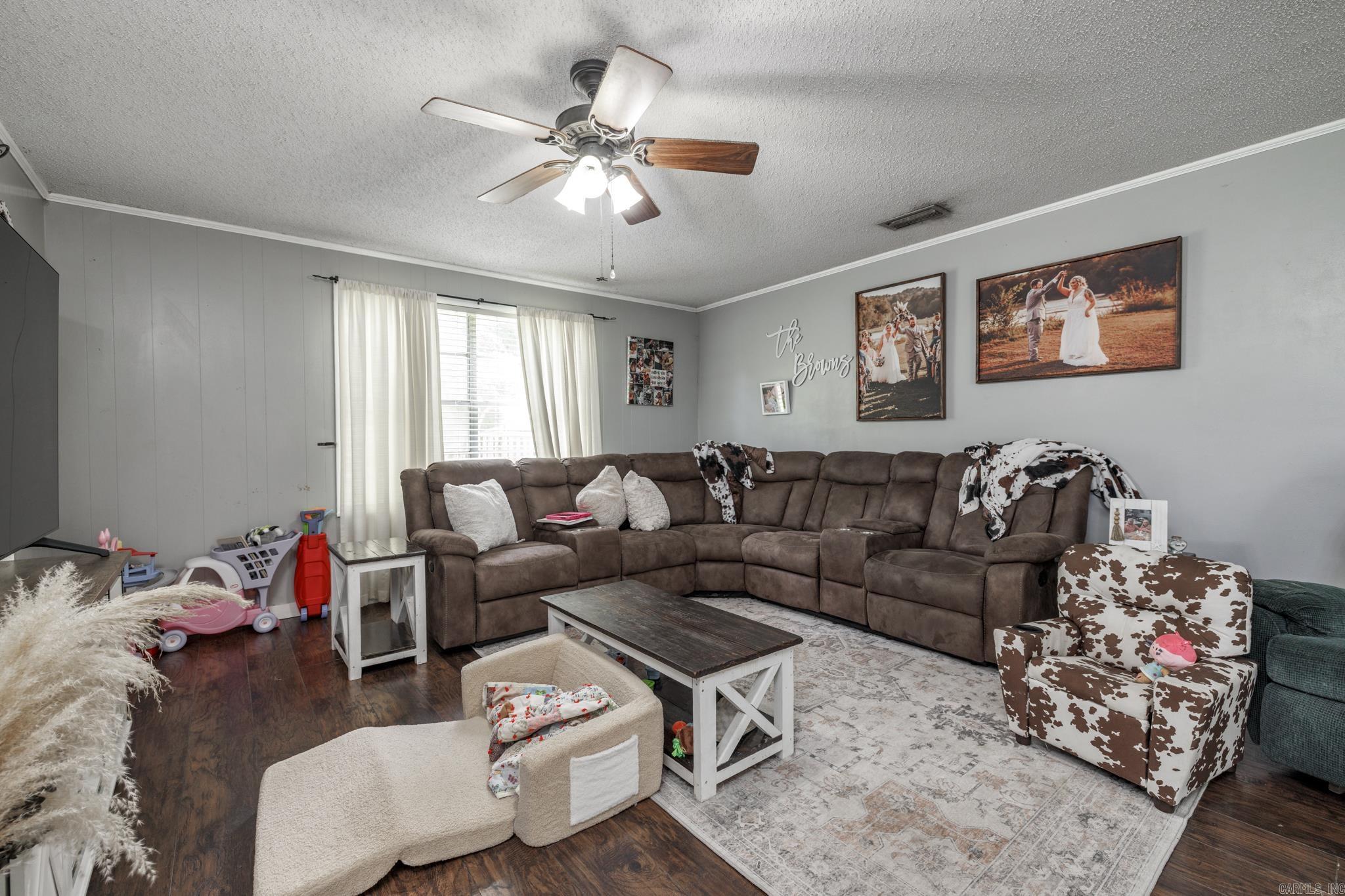 802 N Elm  Gurdon, AR