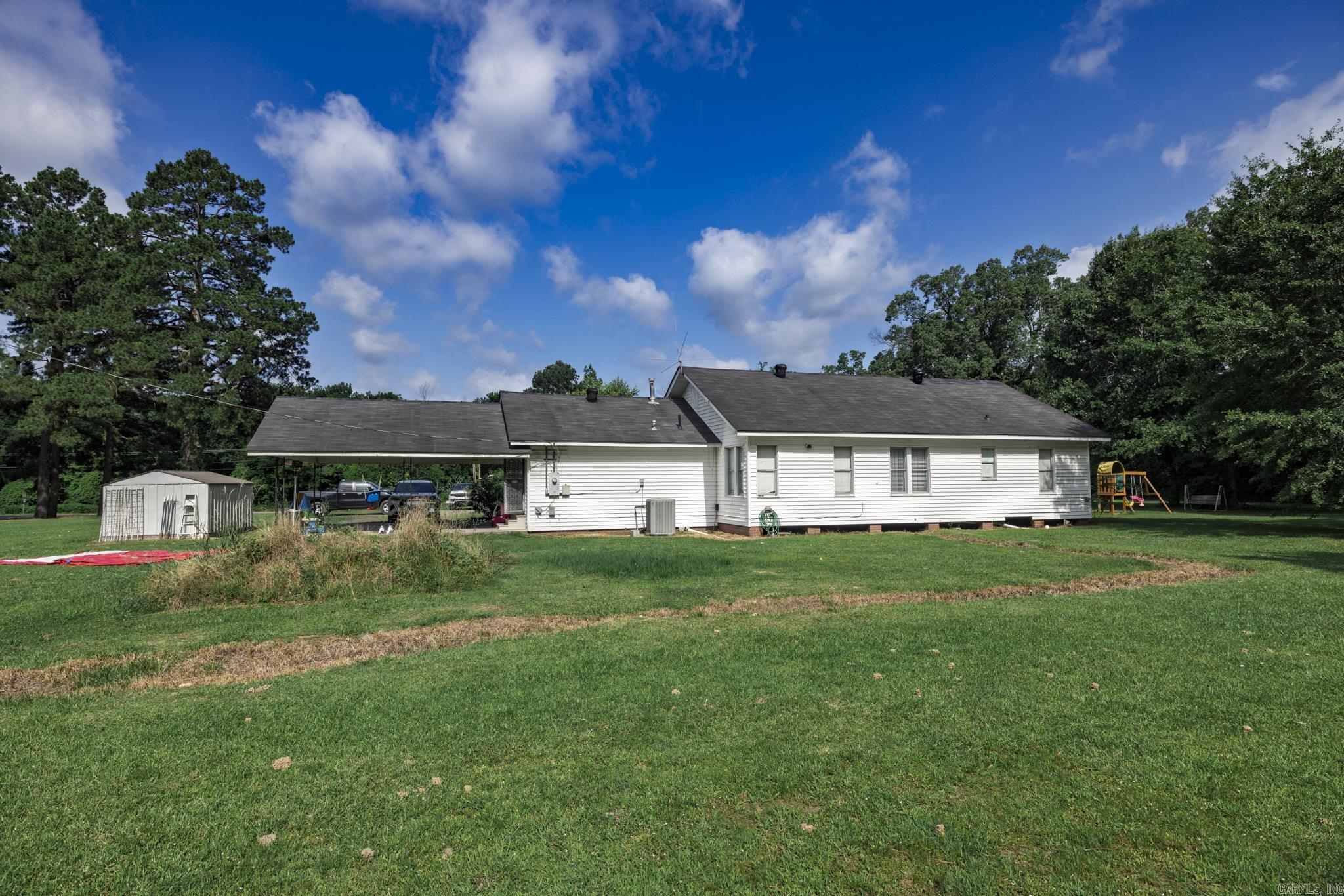 802 N Elm  Gurdon, AR