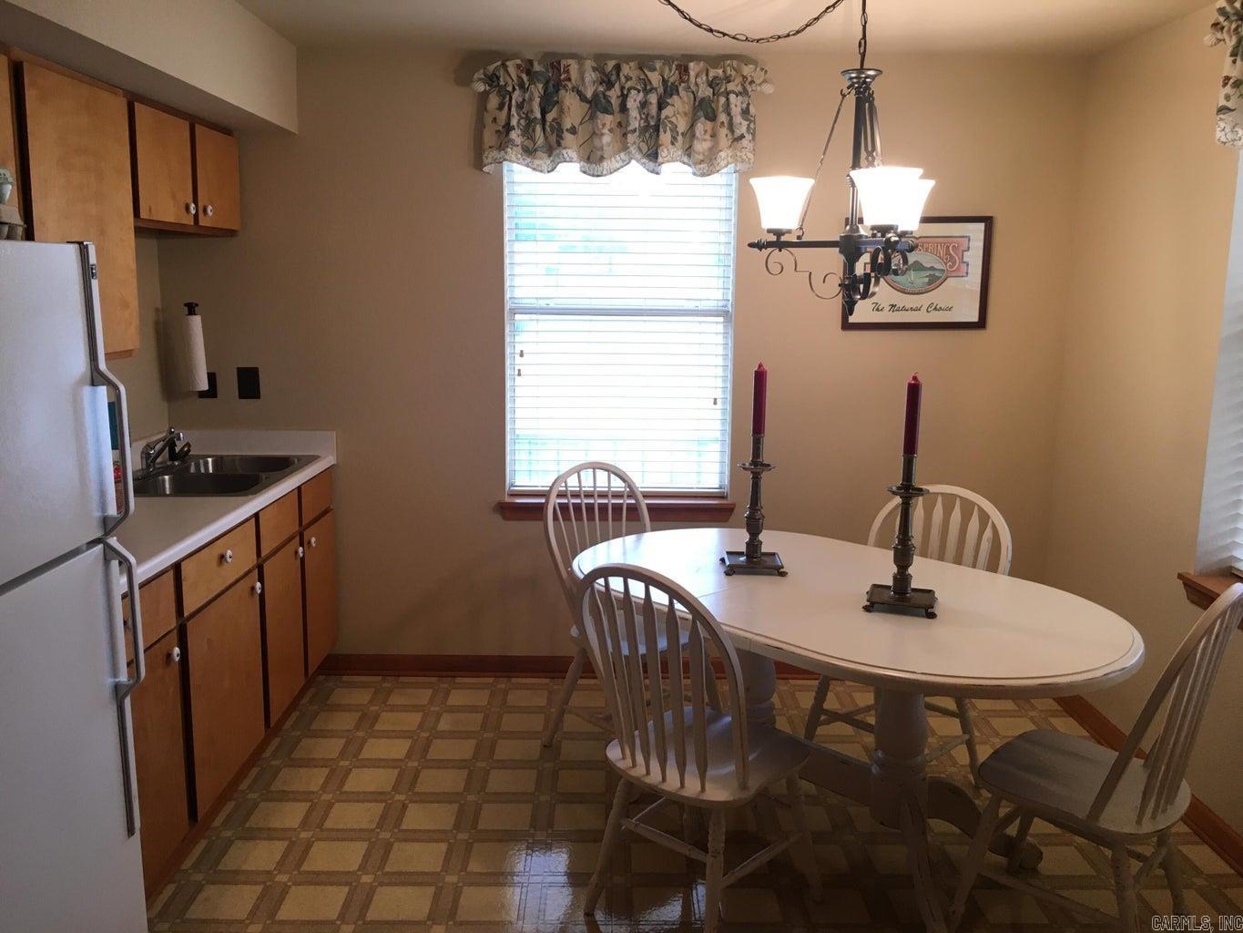 104 N 3rd  Heber Springs, AR