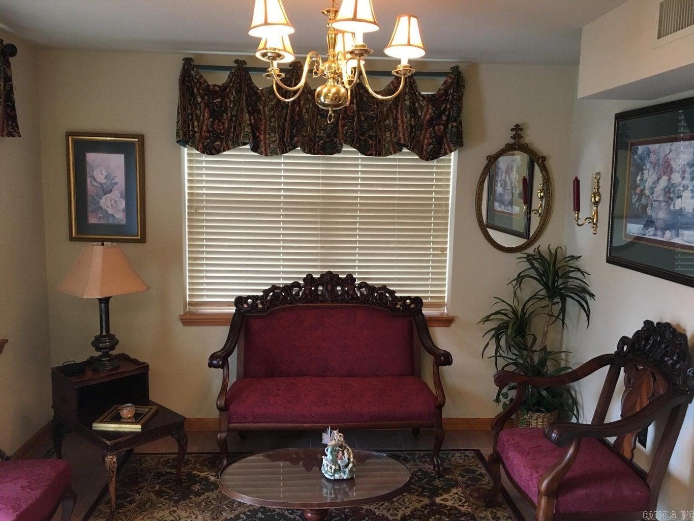 104 N 3rd  Heber Springs, AR