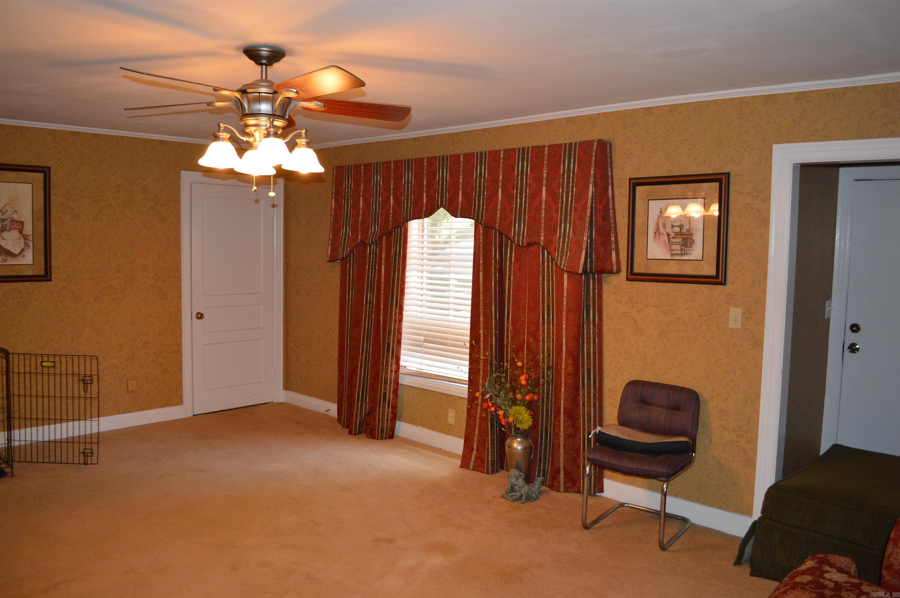 702 E Center Street Harrisburg, AR 72432