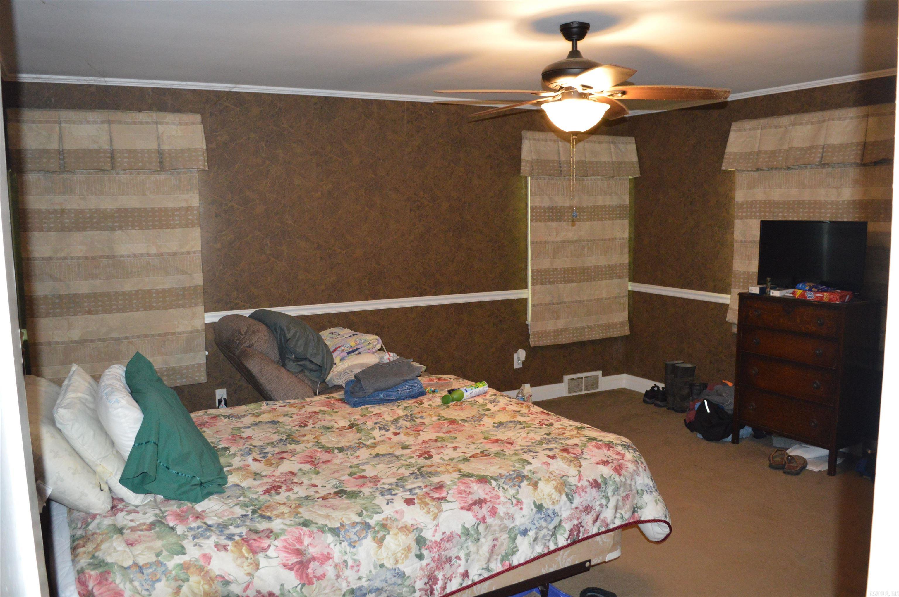 702 E Center Street Harrisburg, AR 72432