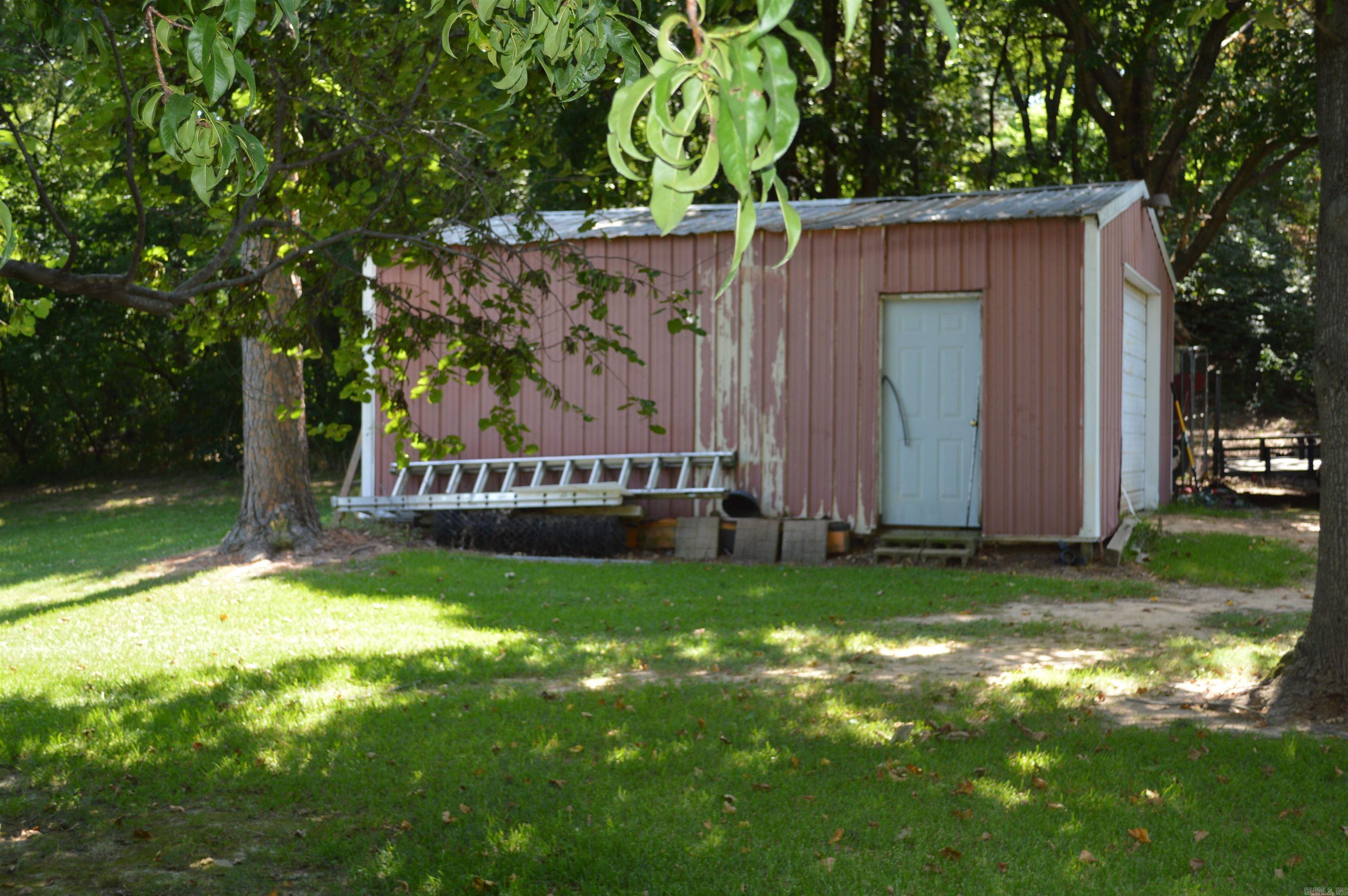 702 E Center Street Harrisburg, AR 72432