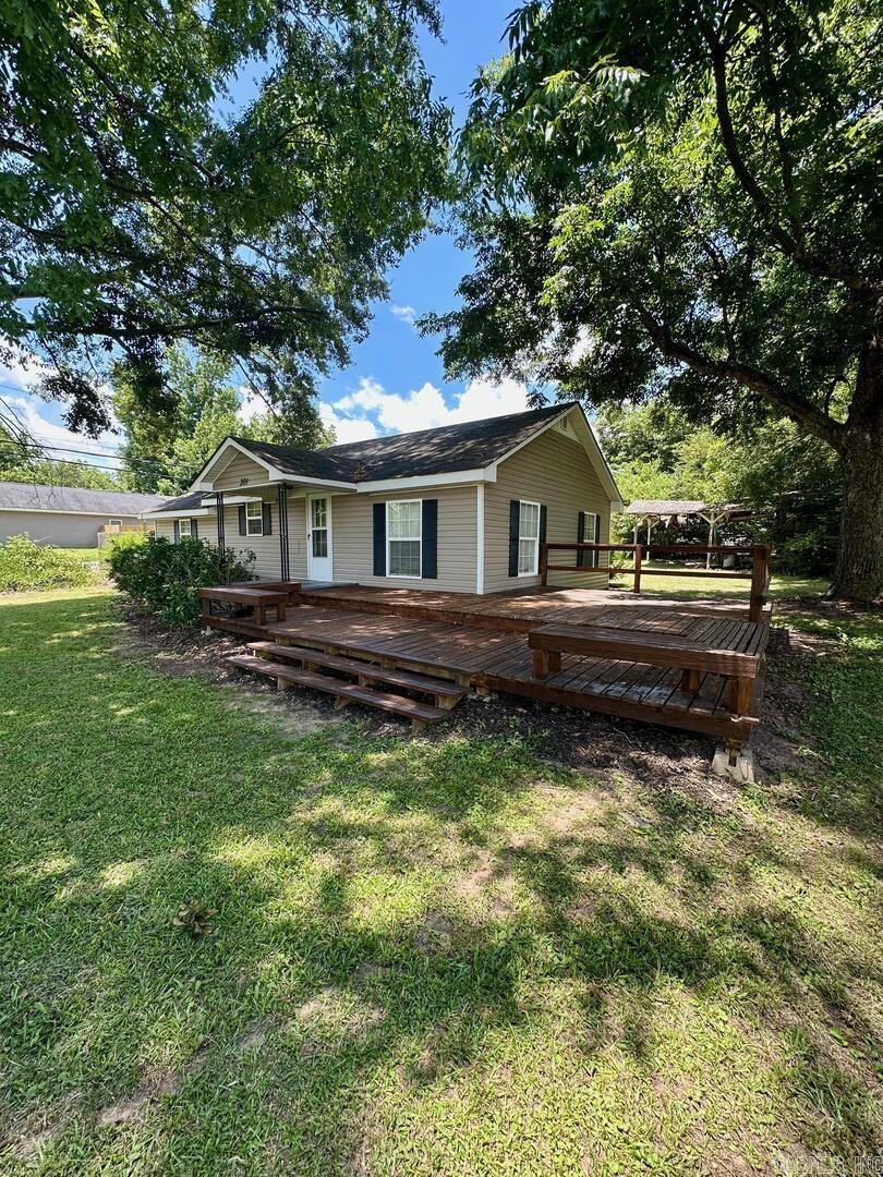 301 N College  Sheridan, AR
